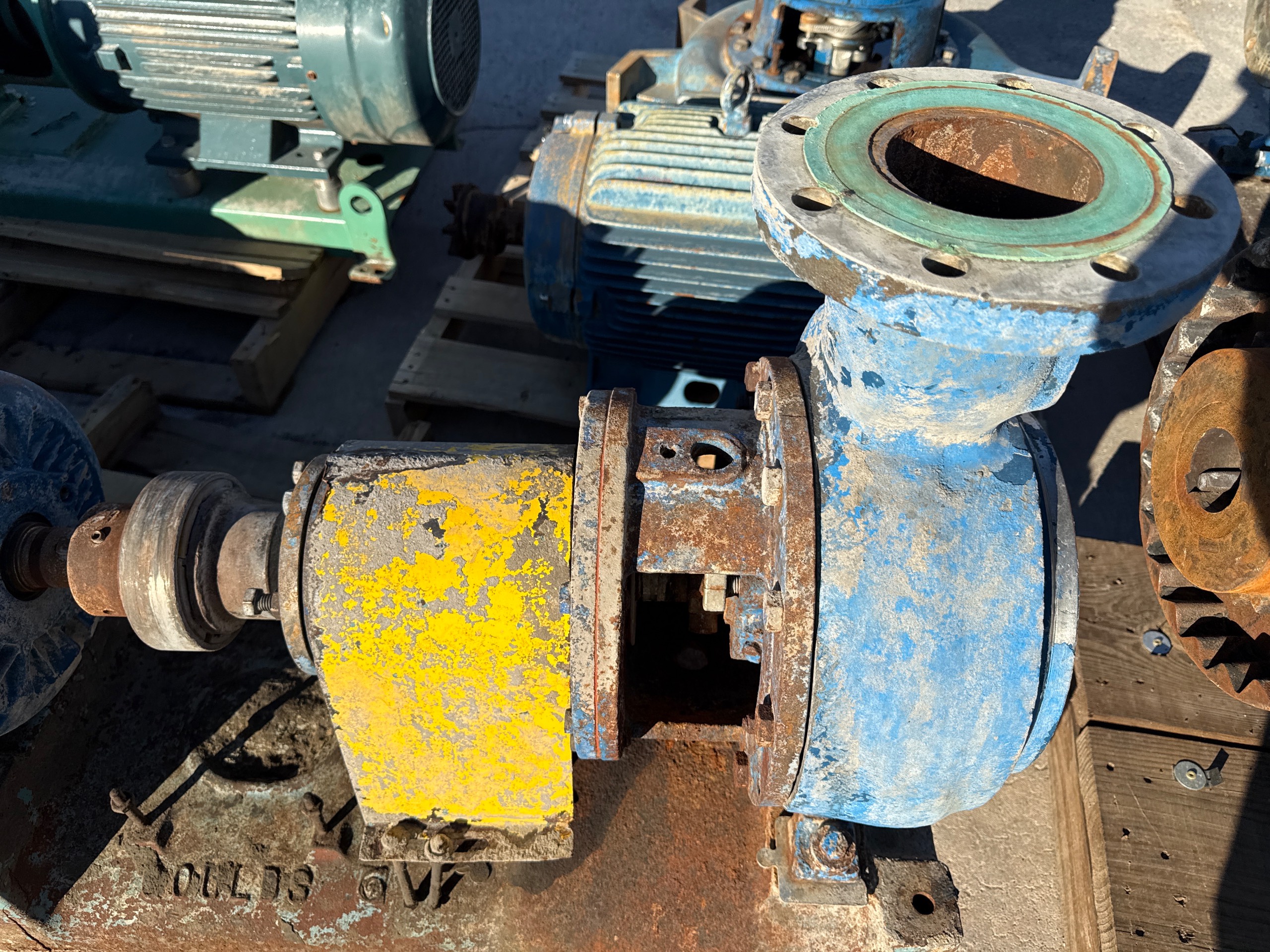 GOULDS PUMP & 25 HP MOTOR ASSEMBLY - undefined