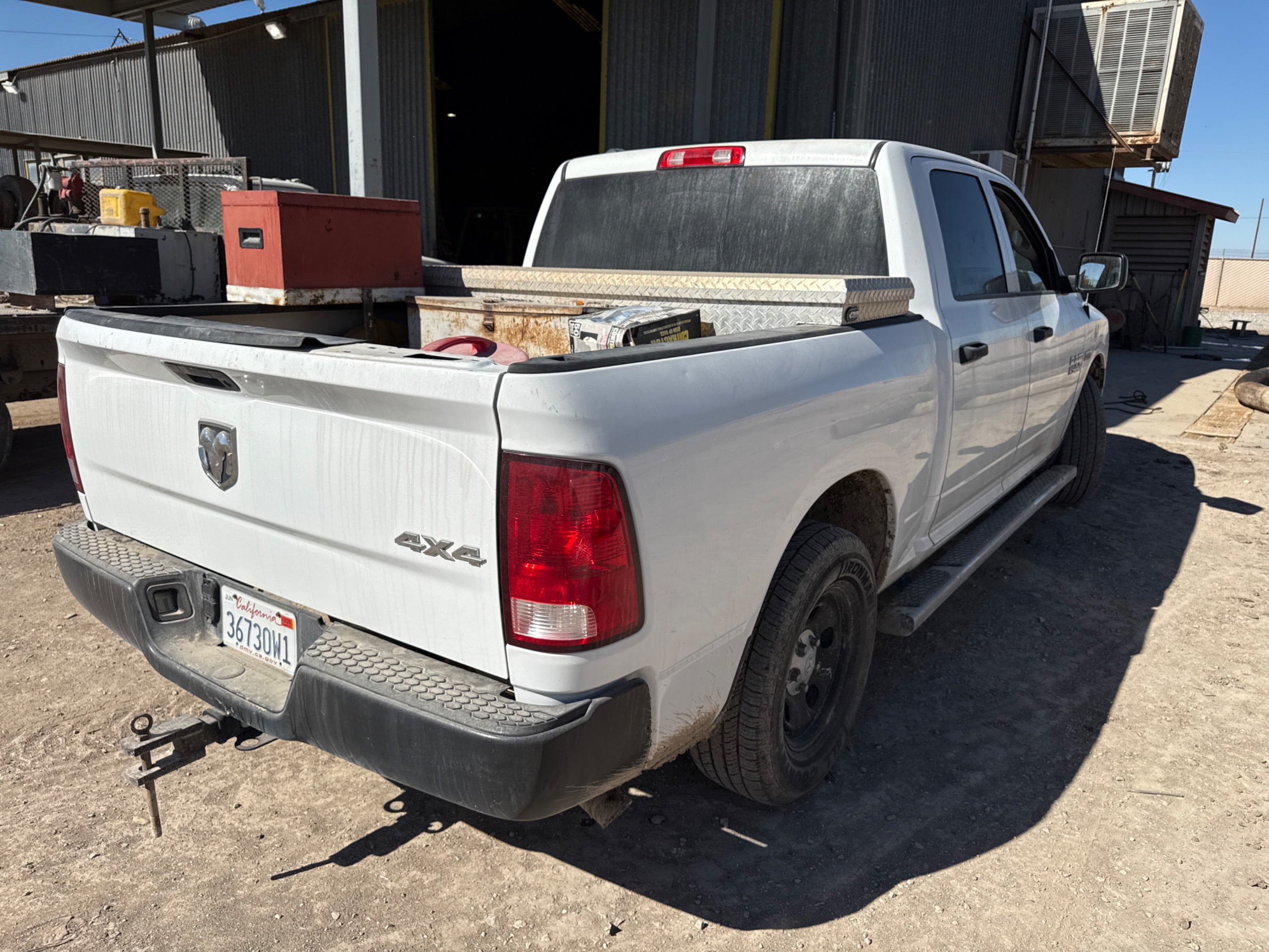 2015 RAM 1500 PICKUP TRUCK - undefined