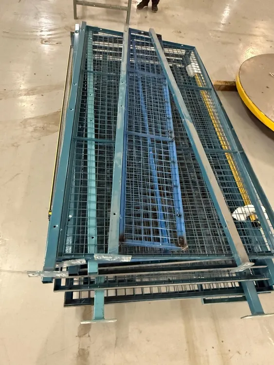 FOX FPS300 SEMI-AUTOMATIC TURNTABLE STRETCH WRAPPER, 5000 LB CAP, 78IN TABLE, 115V, 15 RPM - undefined