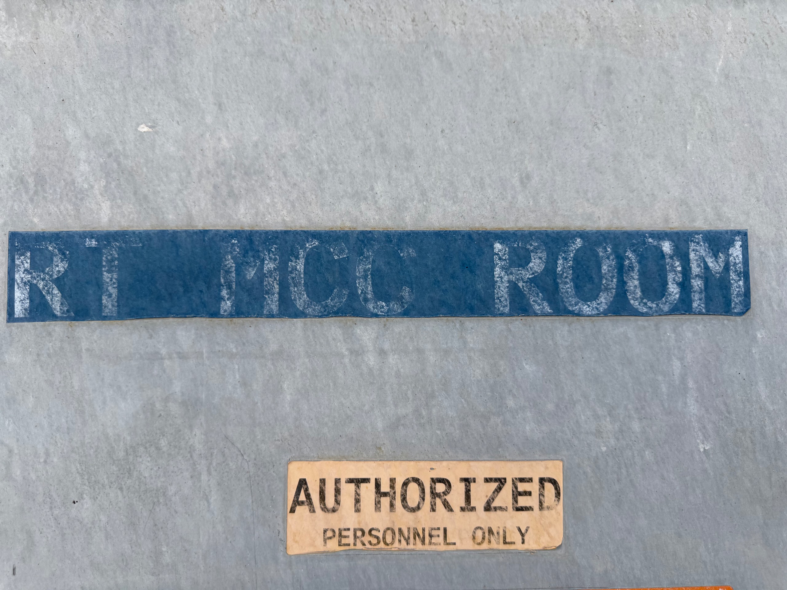 BULK QTY OF CONTENTS OF ELECTRICAL ROOM - undefined