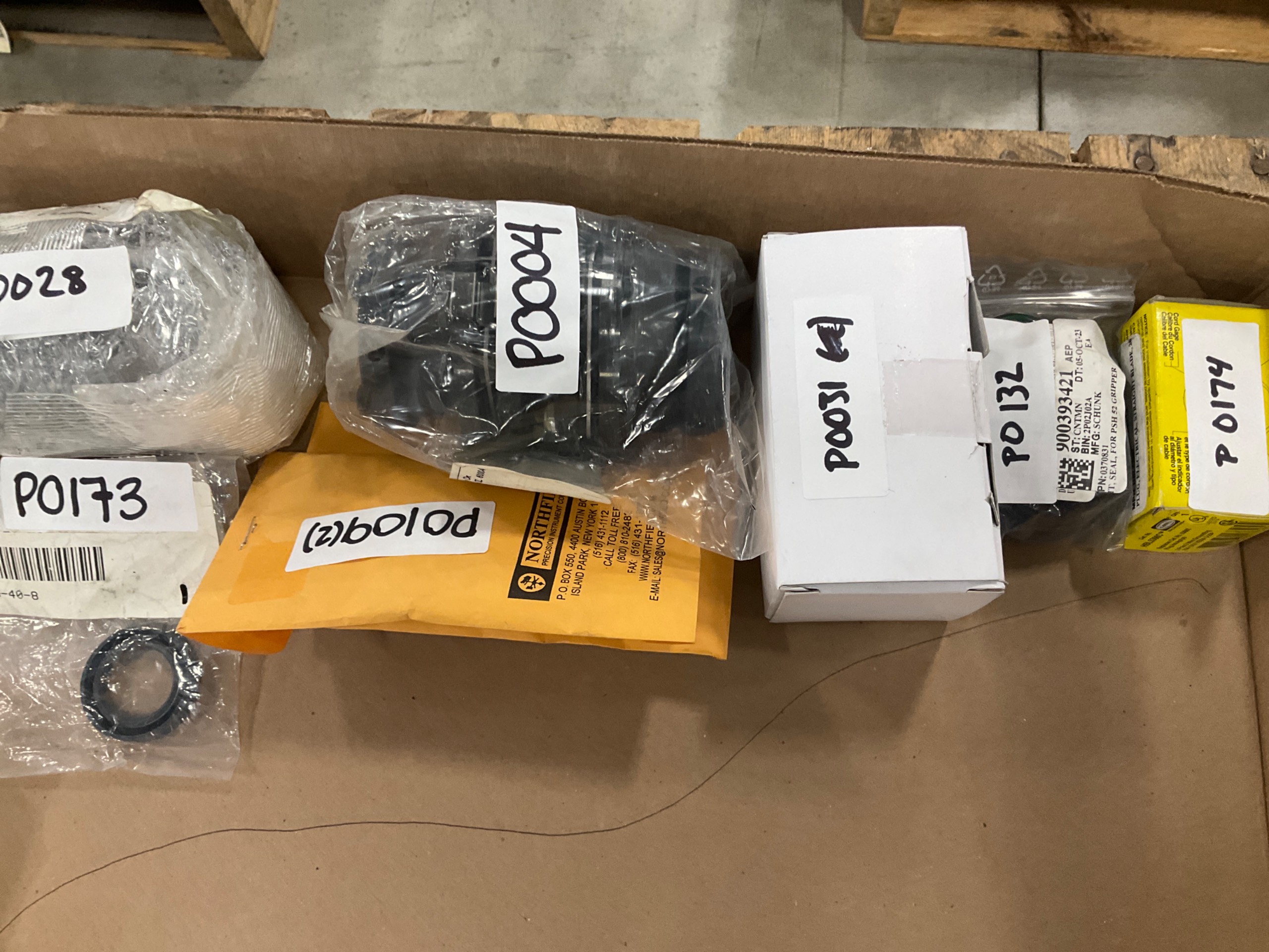 BULK QTY OF ELECTRICAL COMPONENTS - undefined