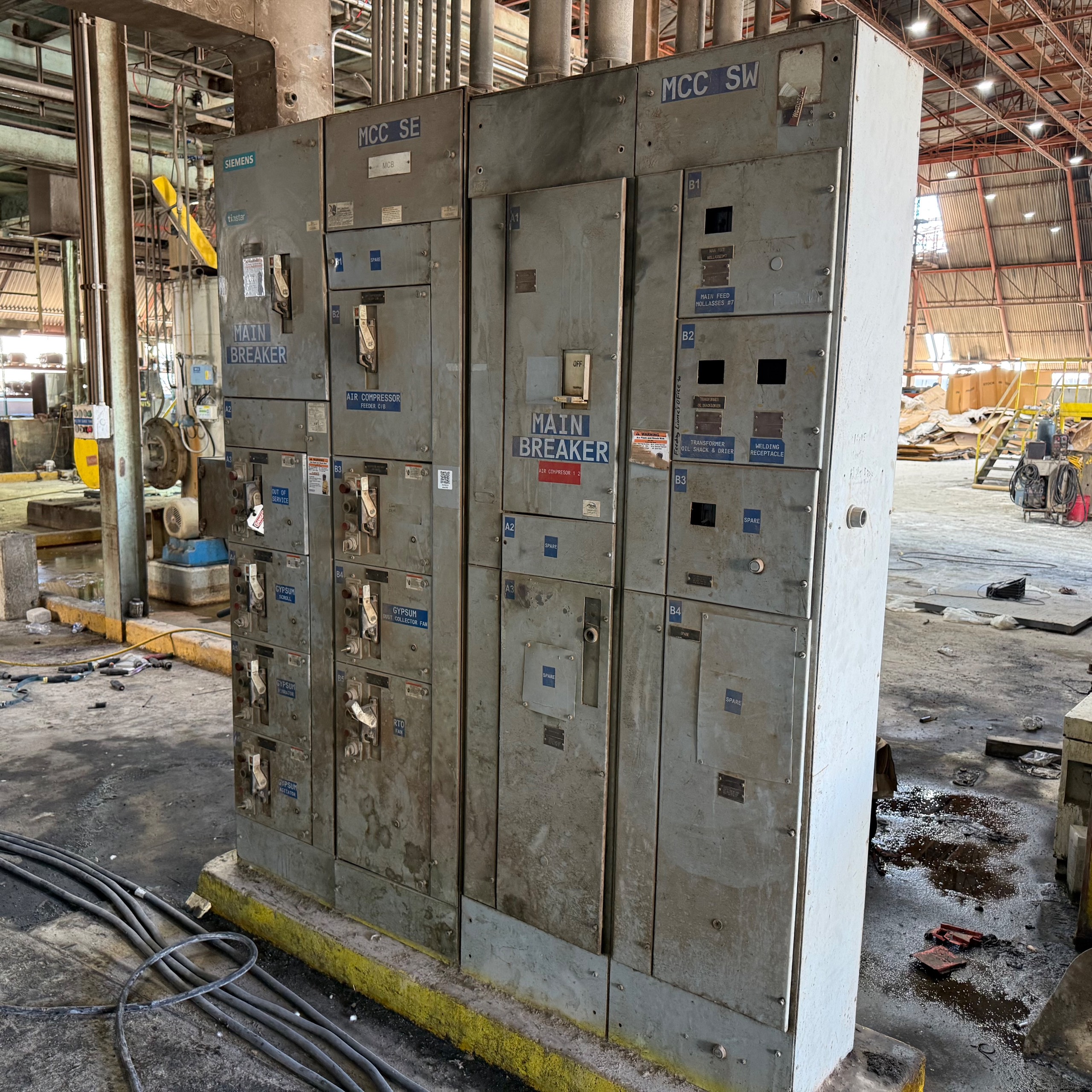 SIEMENS MCC, 4 SECTIONS, 10 STARTERS - undefined