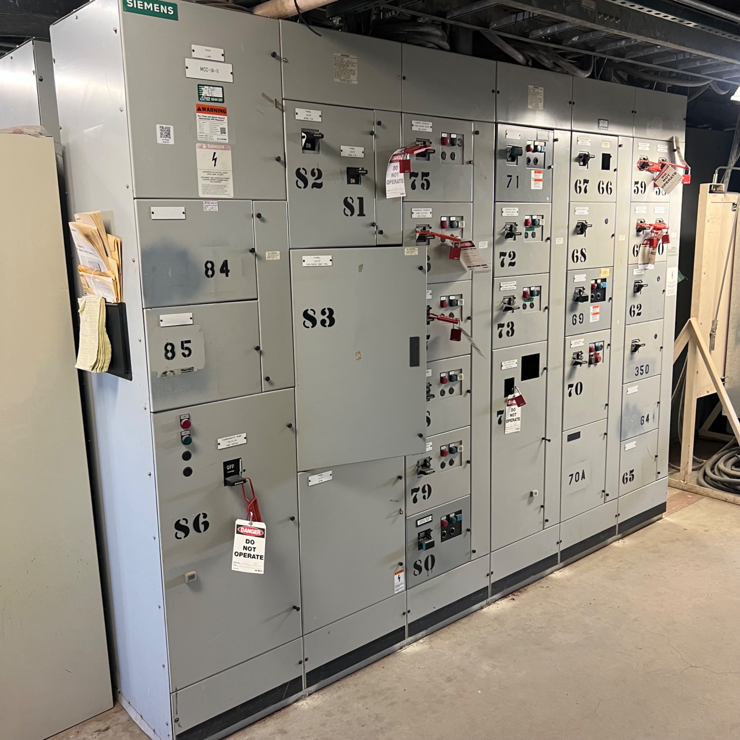 BULK QTY OF SIEMENS MOTOR CONTROL CENTERS - undefined