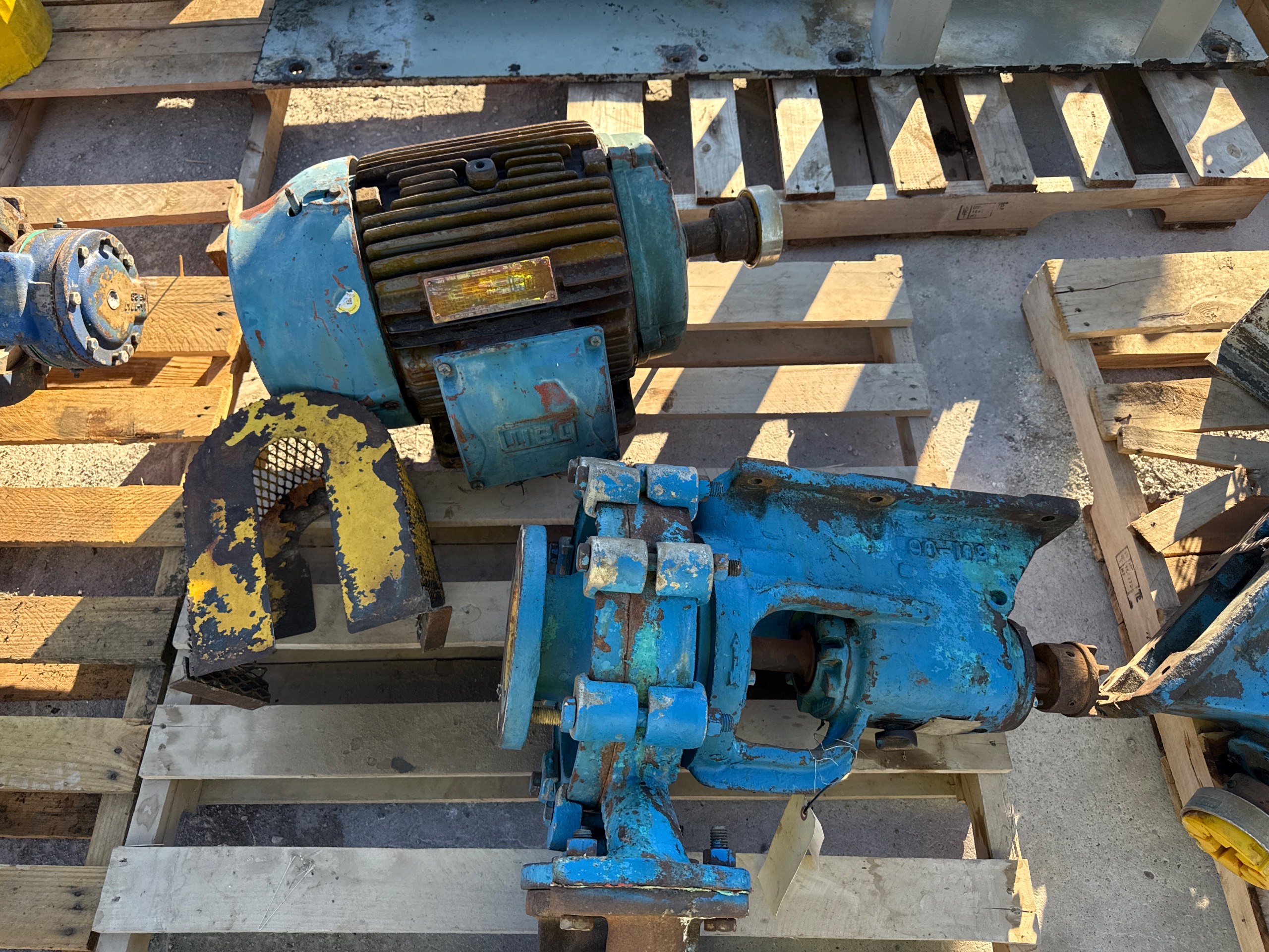 LA BOUR DPL PUMP & 25 HP MOTOR ASSEMBLY - undefined