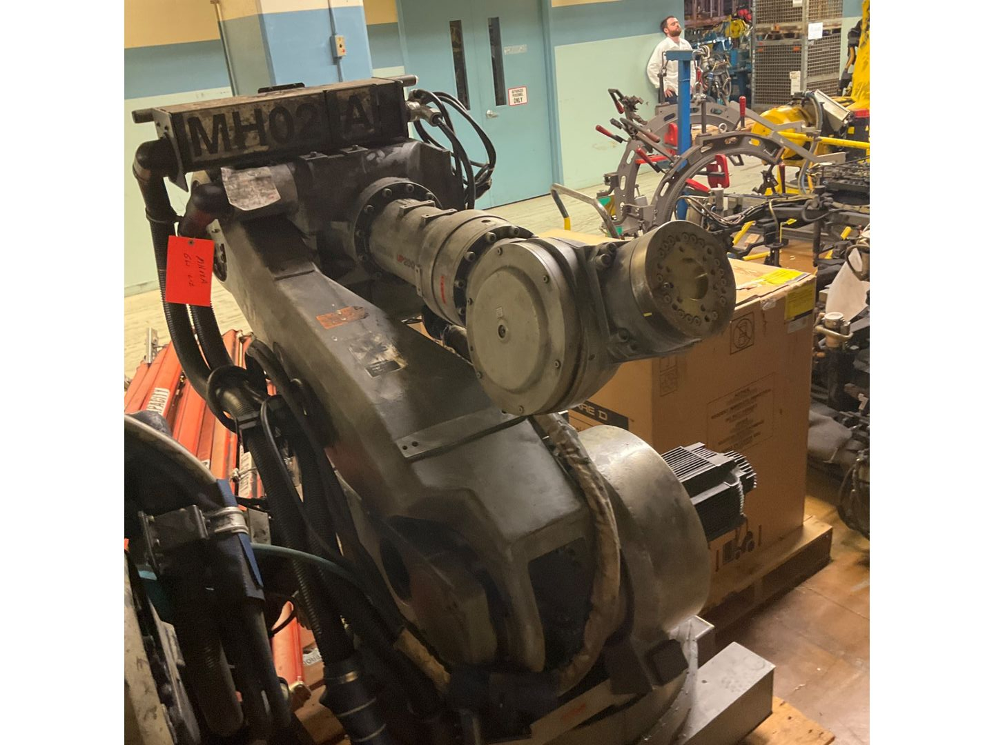 YASKAWA MOTOMAN-UP200 ARTICULATED ROBOT - undefined