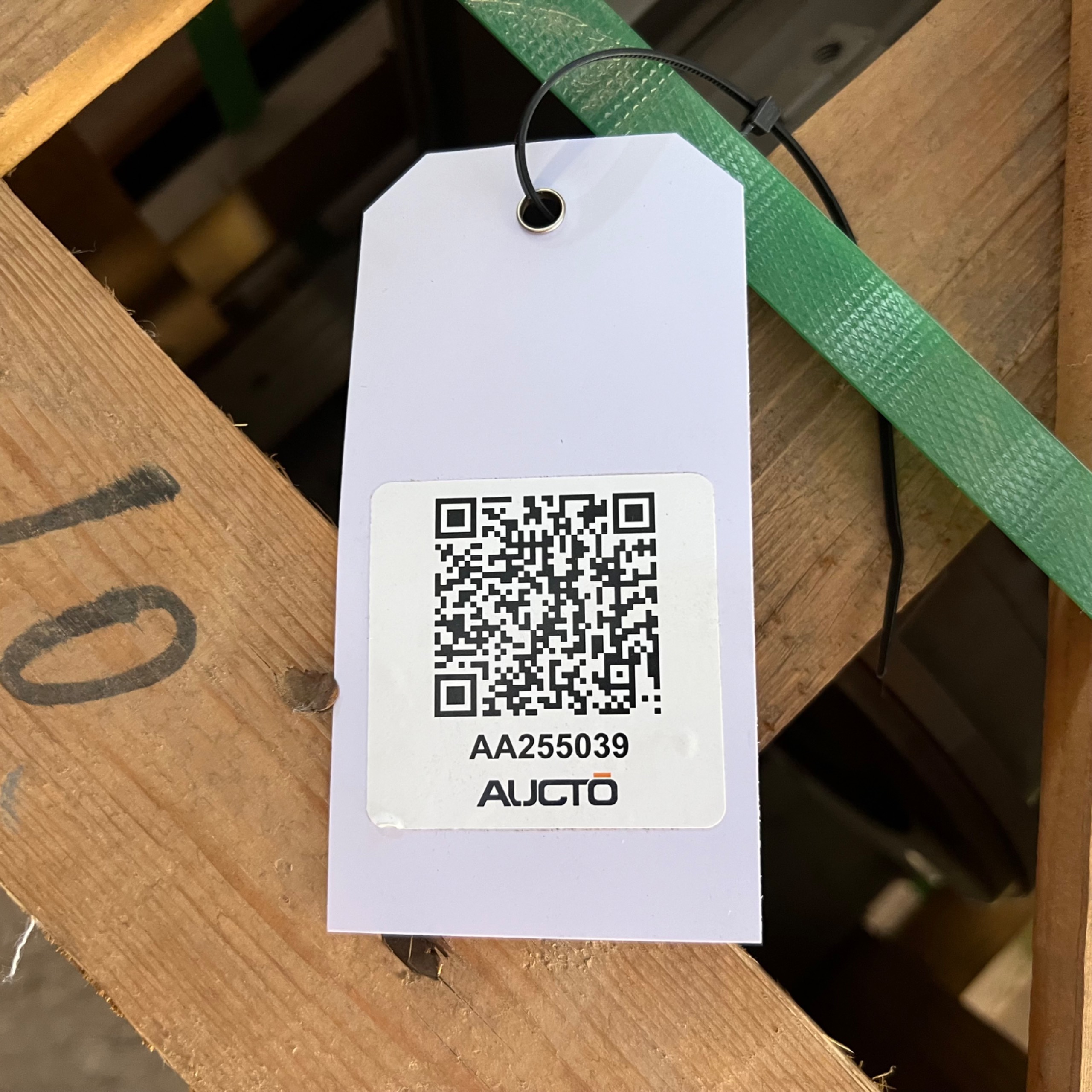 QTY 7: AC MOTORS - undefined