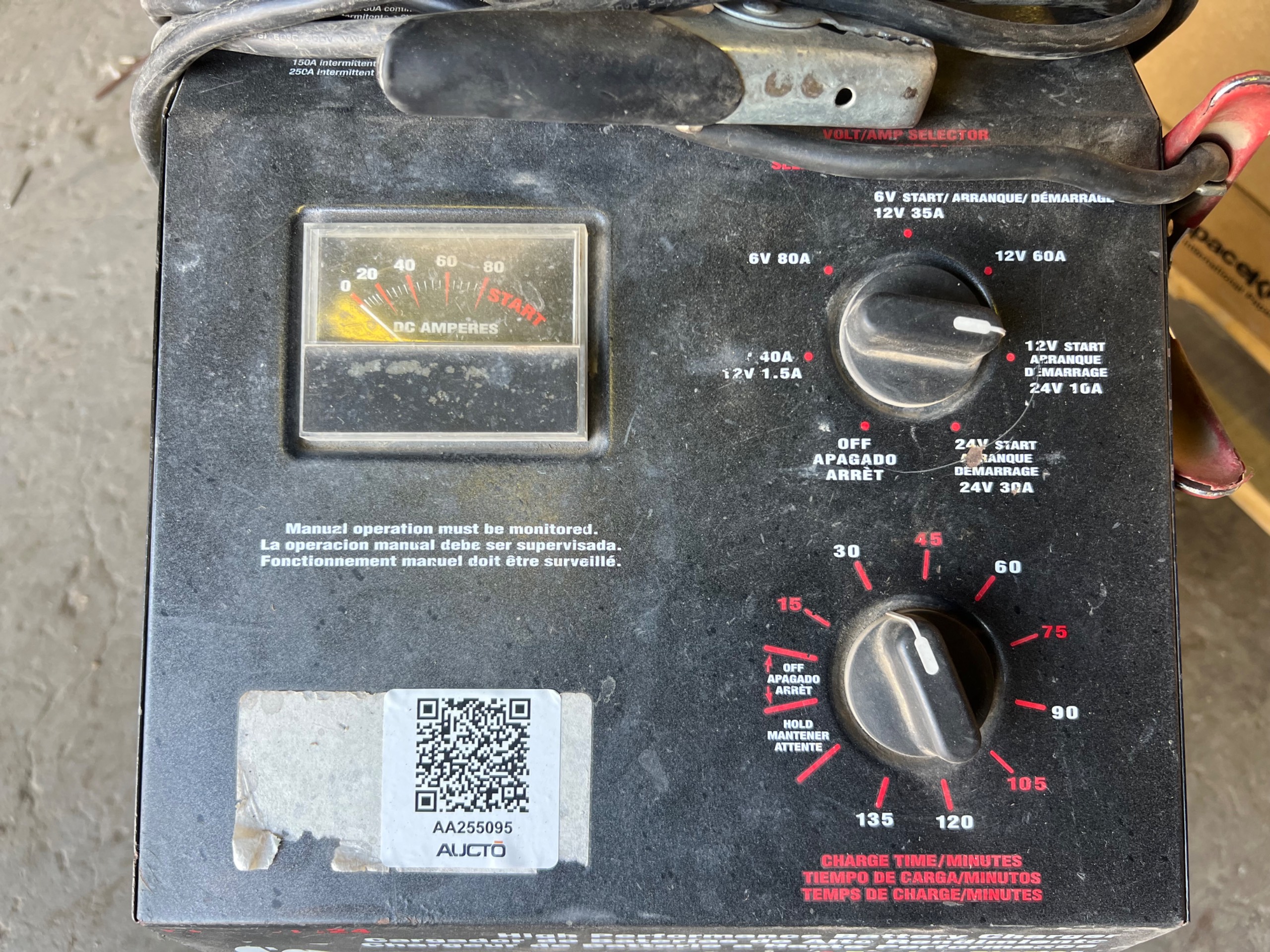 SCHUMACHER DSR PROSERIES BATTERY CHARGER - undefined