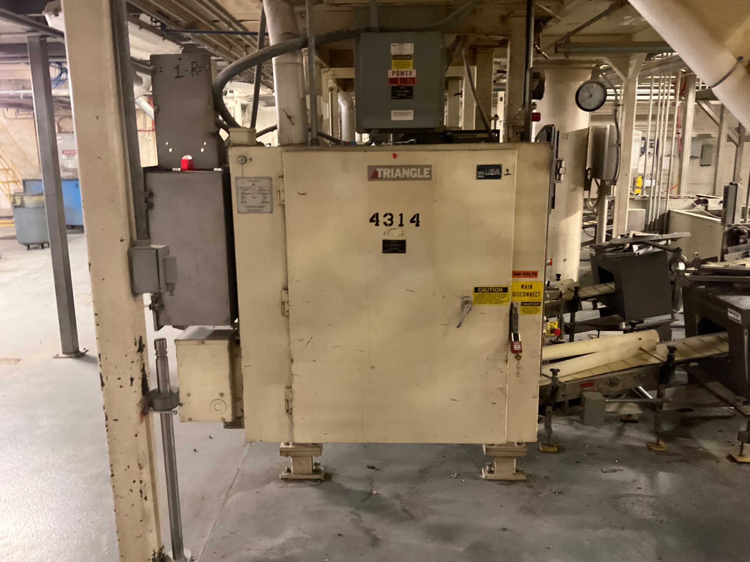 TRIANGLE SB82C/A612H1RNS BAGGER - undefined