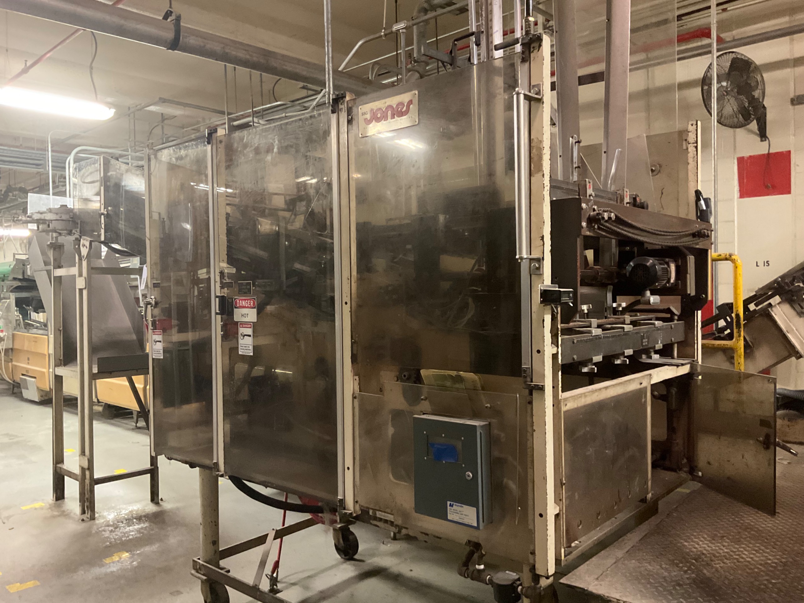 1983 JONES SSG PACKAGING MACHINE - undefined