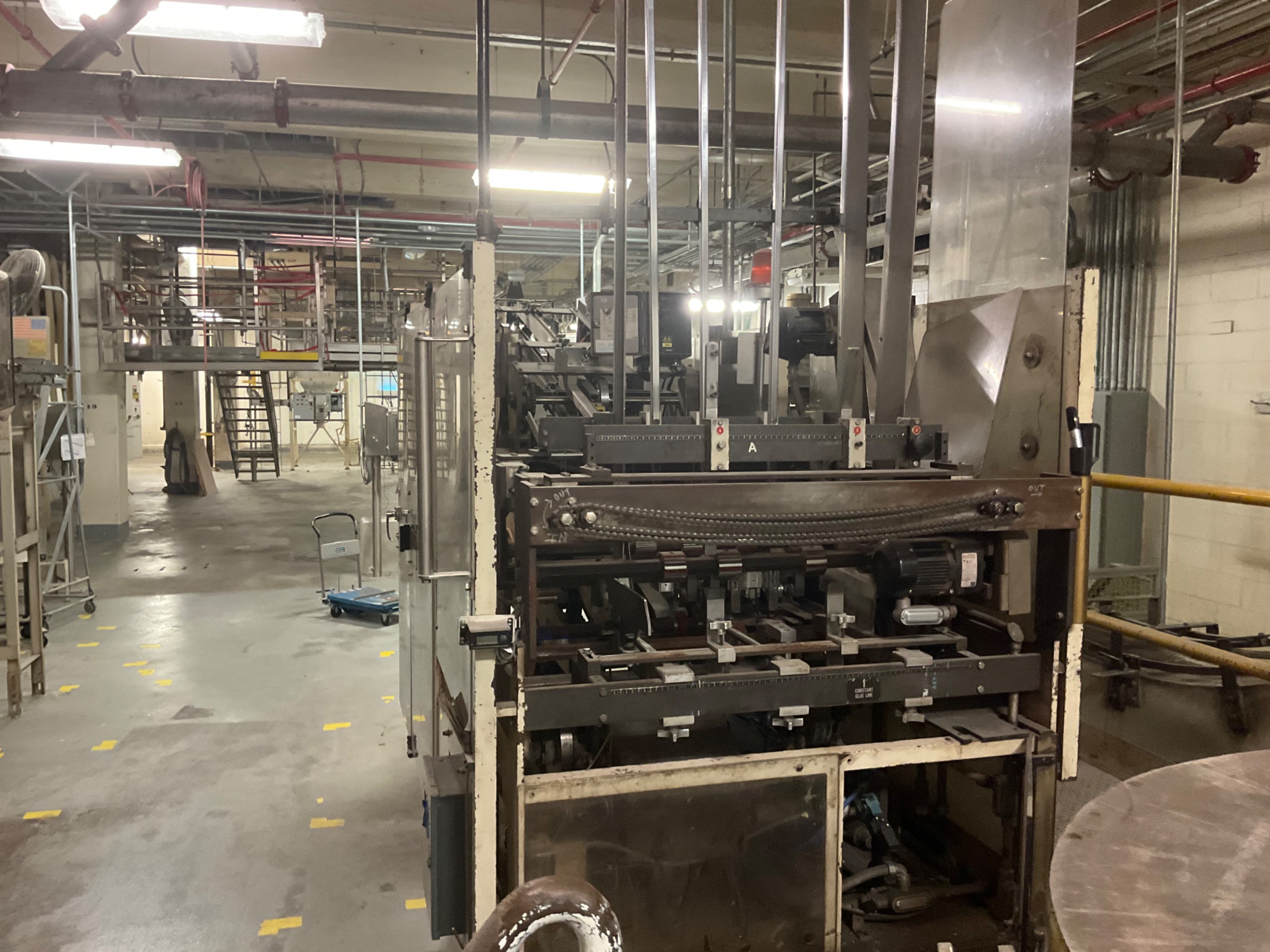 1983 JONES SSG PACKAGING MACHINE - undefined