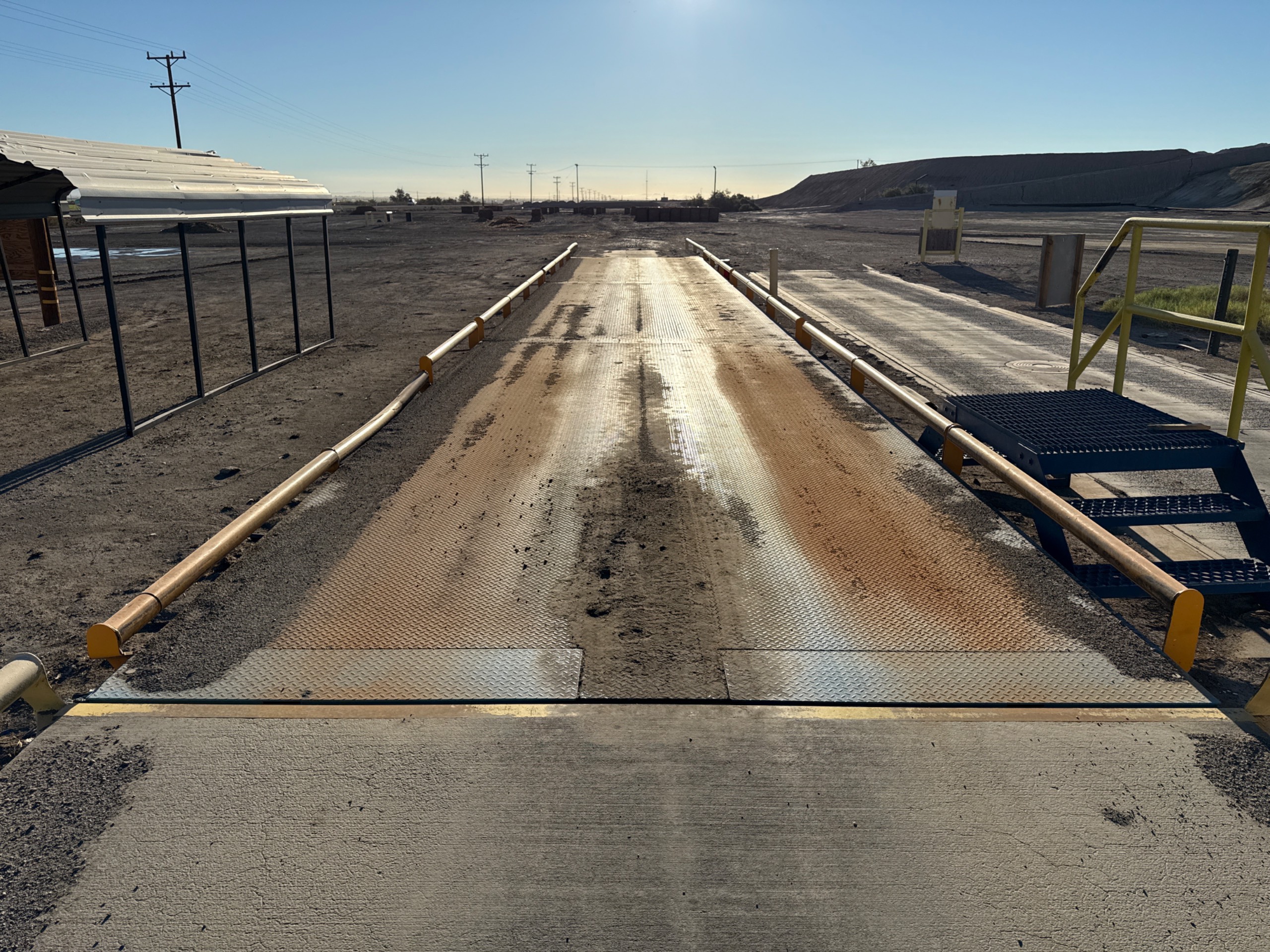 AVERY WEIGH-TRONIX BMS 7011-100T J 75 TRUCK SCALE - undefined