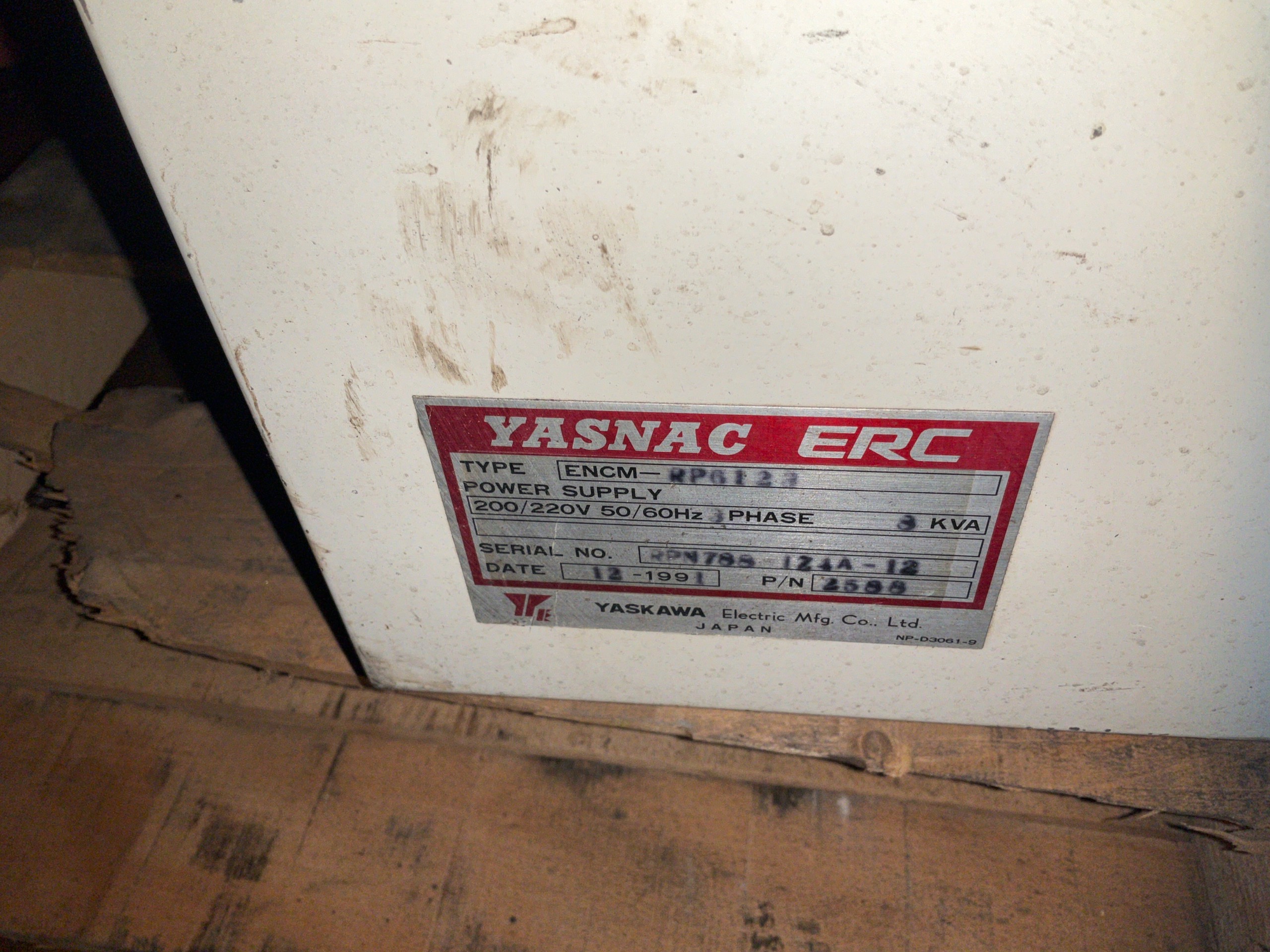 1991 YASKAWA YASNAC ERC K10S ROBOT CONTROLLER - undefined