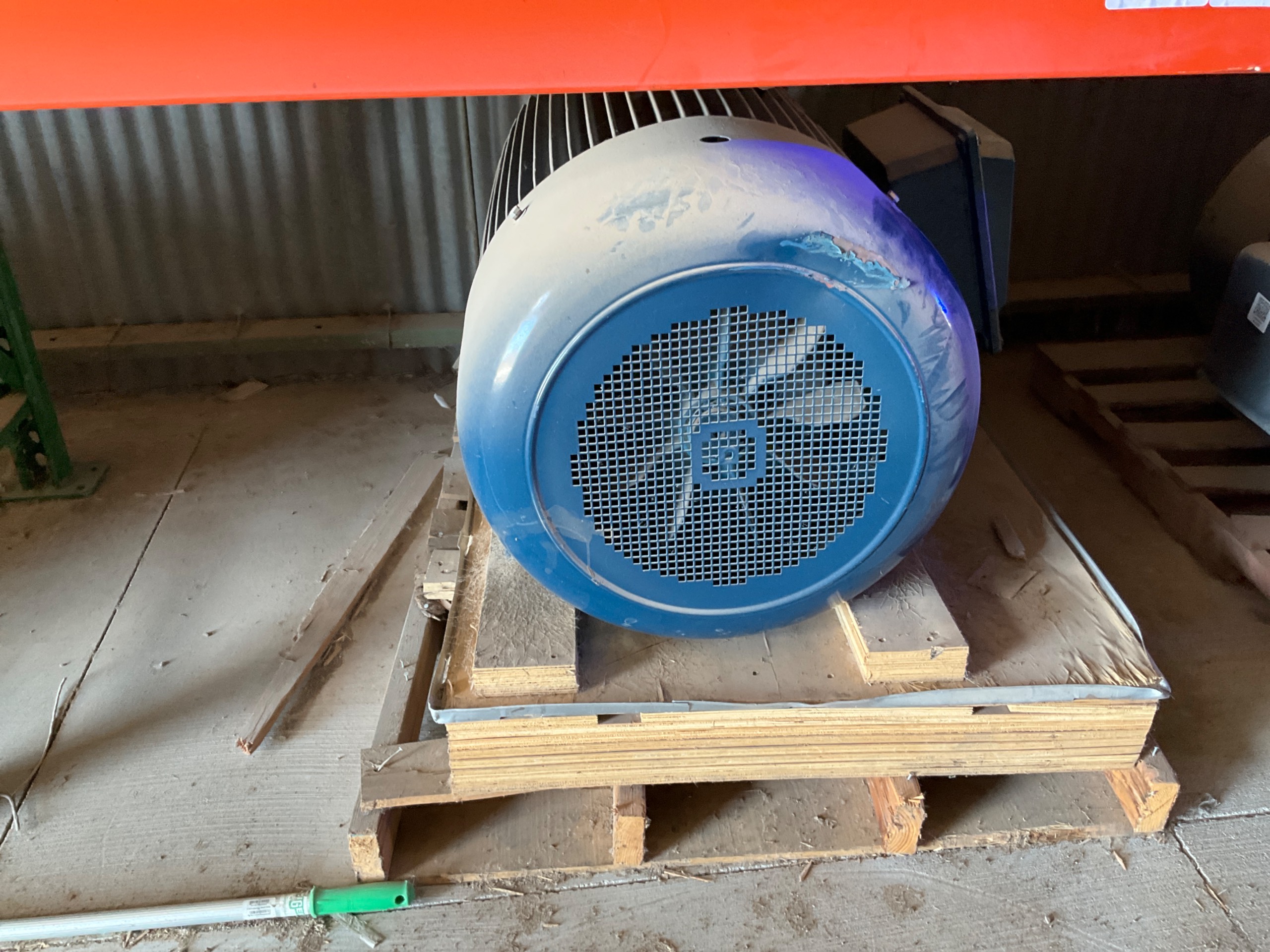 NORTH AMERICAN ELECTRIC PE449T-200-6Z AC MOTOR - undefined