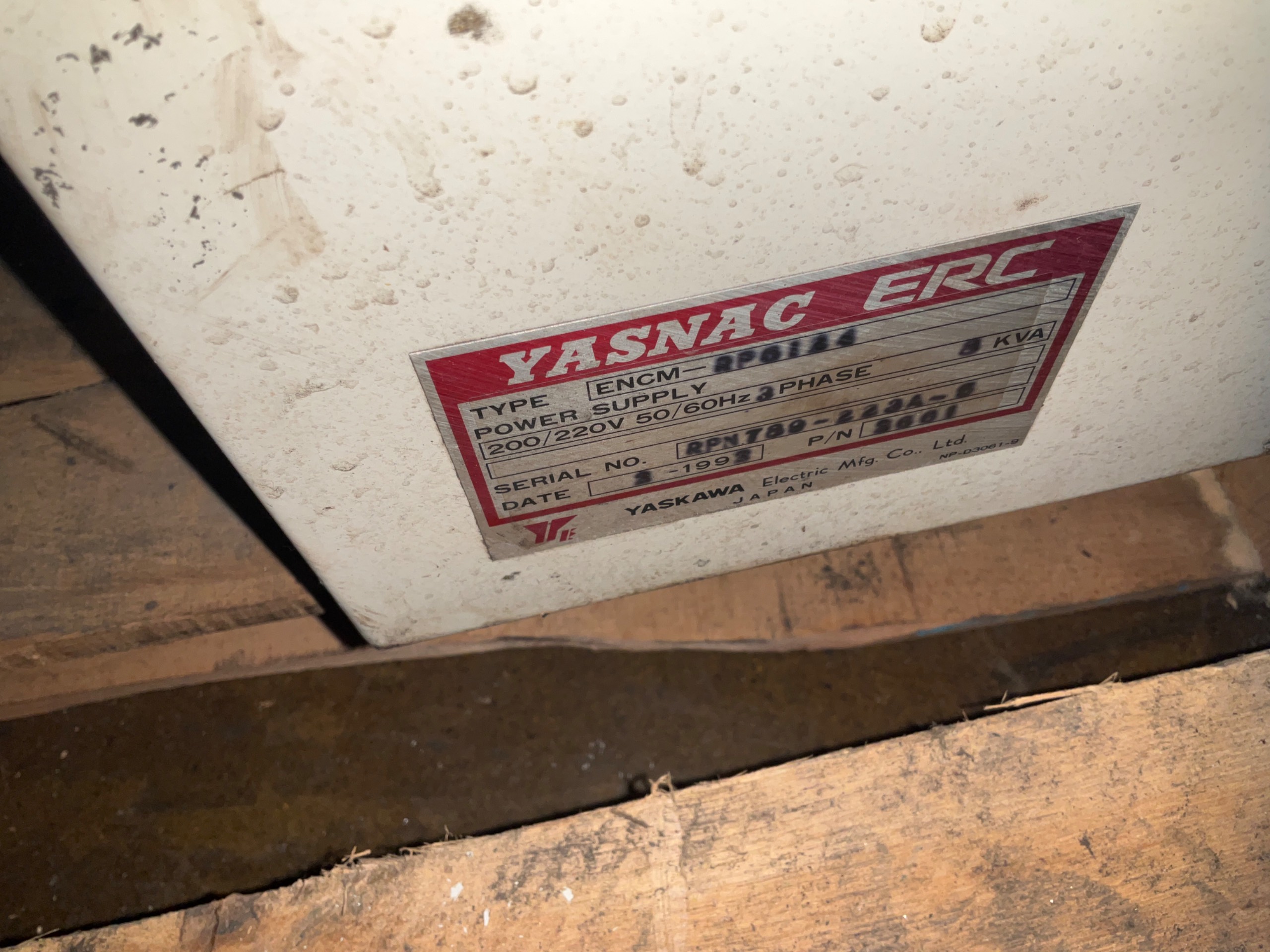 1992 YASKAWA YASNAC ERC K10S ROBOT CONTROLLER - undefined