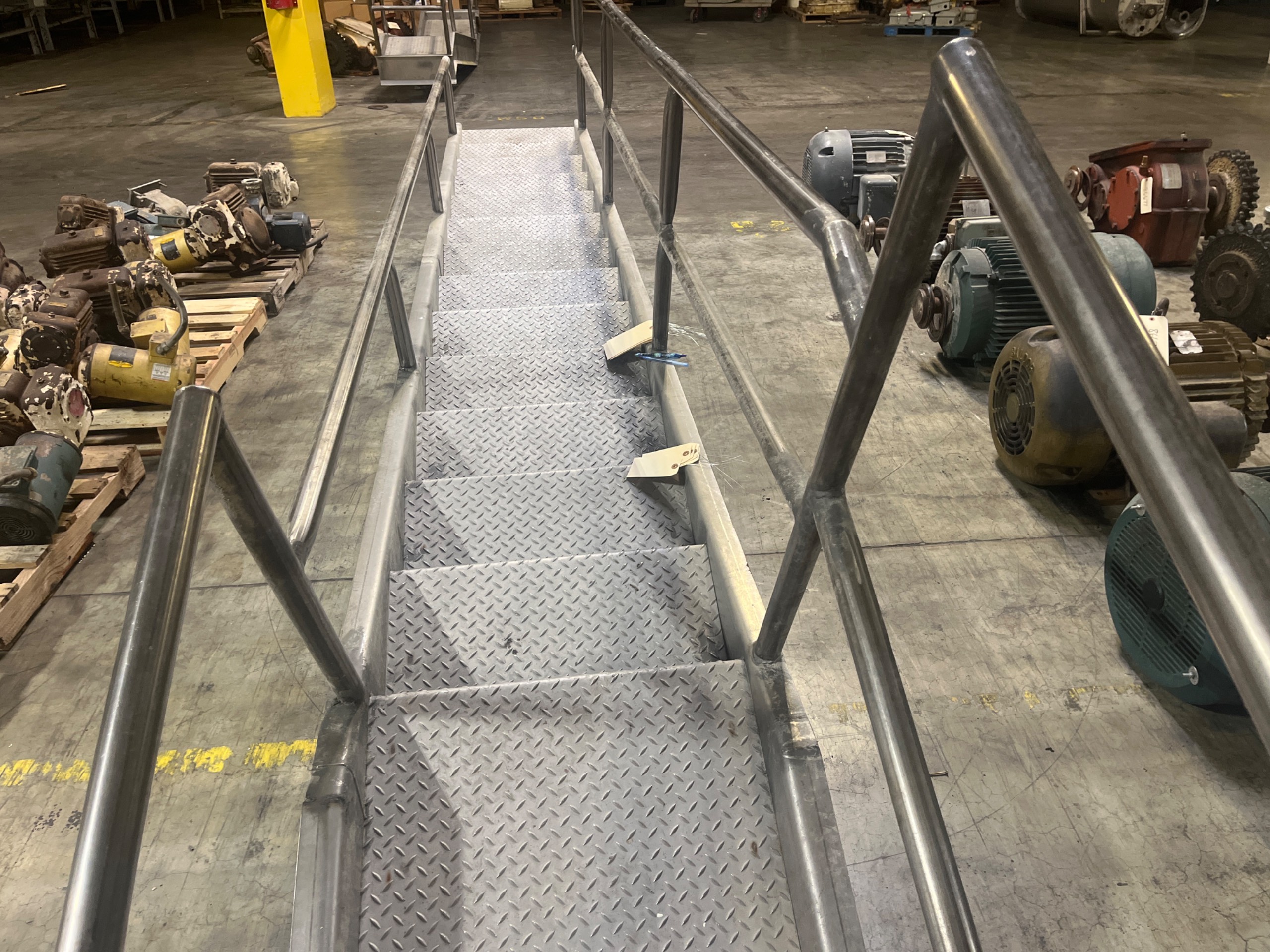 RAILING STAIRS - undefined