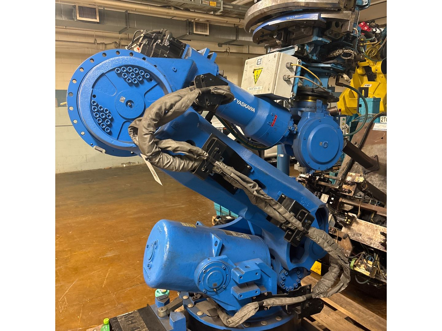 2014 YASKAWA MOTOMAN ES280D ARTICULATED ROBOT & DX100 CONTROLLER ASSEMBLY - undefined