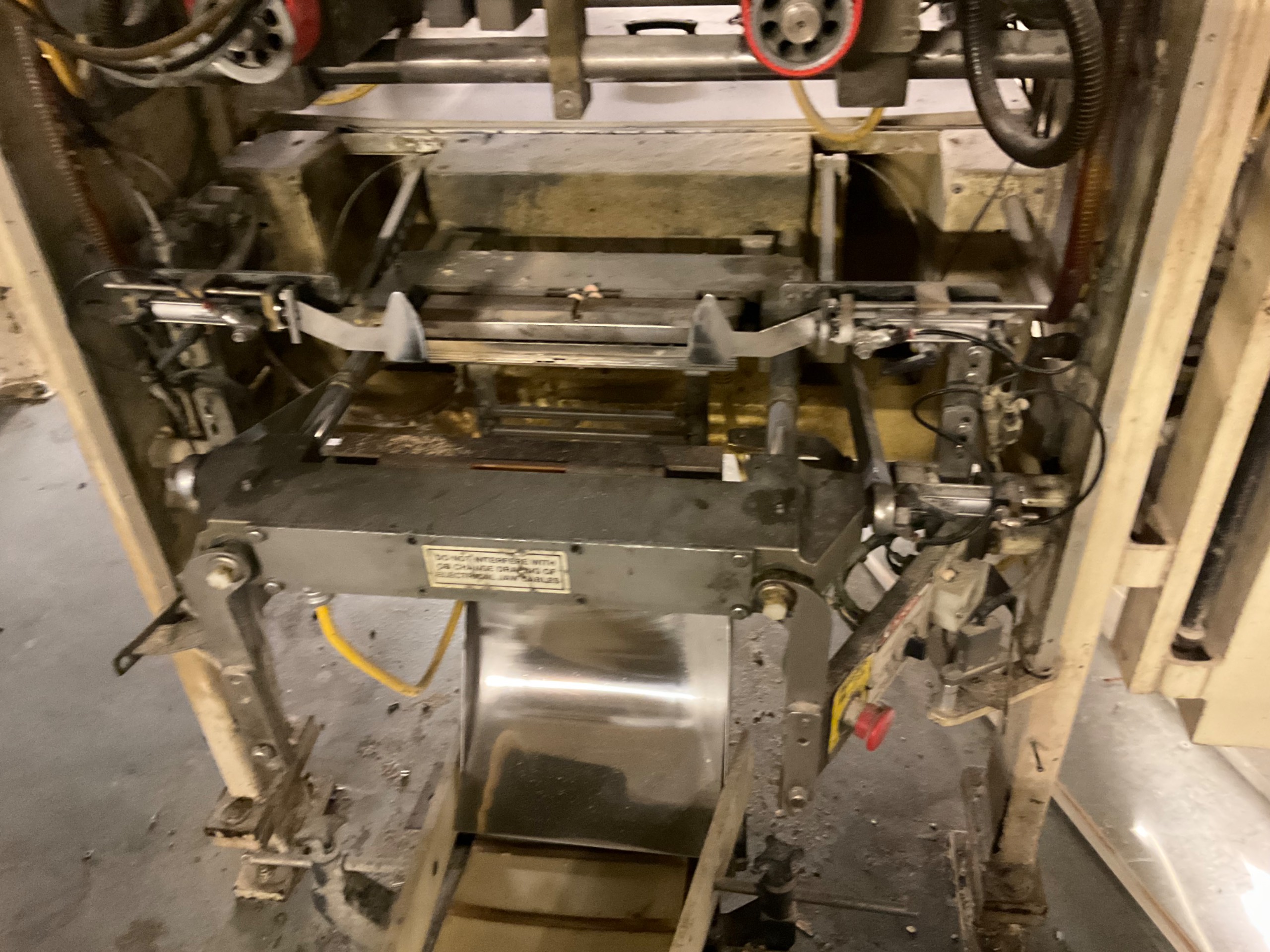 TRIANGLE SB82C/A612H1RNS BAGGER - undefined