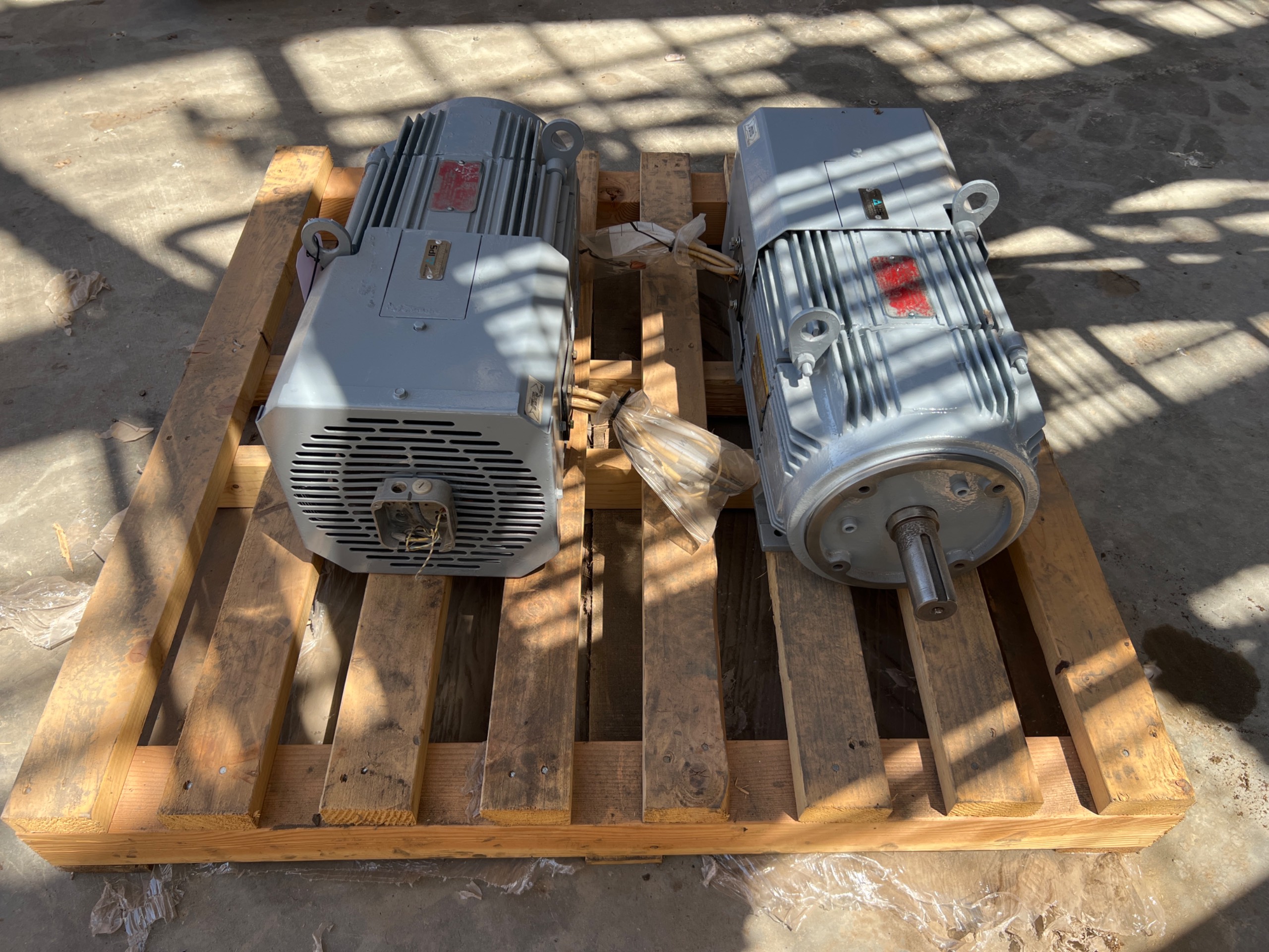 QTY 2: BALDOR MOTORS - undefined