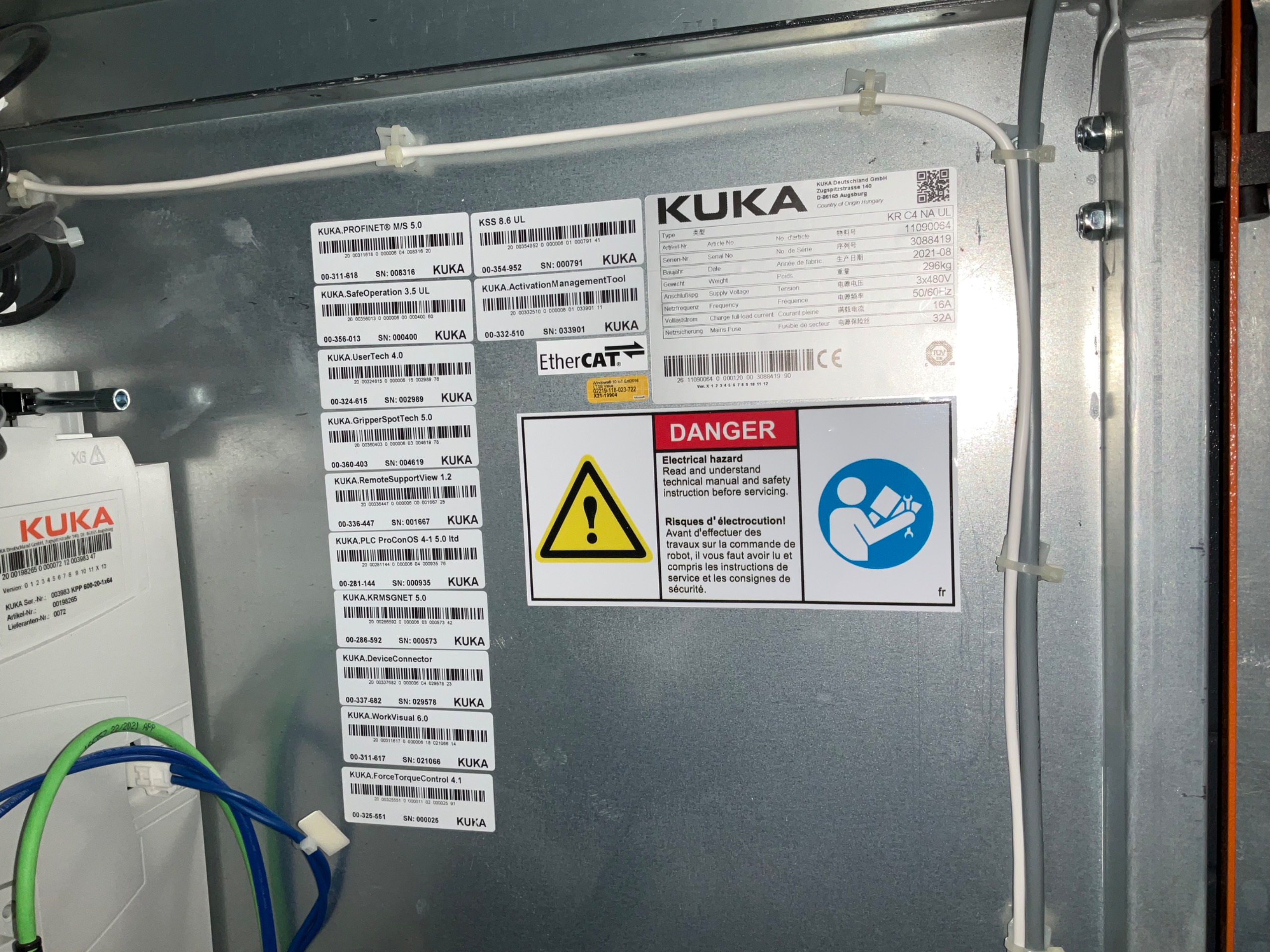 2021 KUKA KR 500 R2830 ROBOT & CONTROLLER ASSEMBLY - undefined