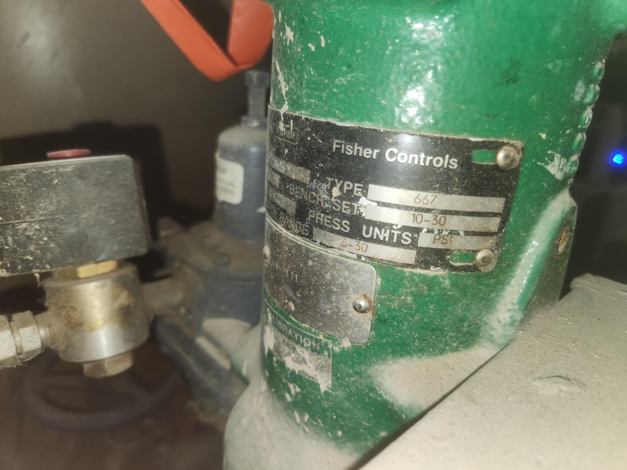 FISHER ET CONTROL VALVE & 667 ACTUATOR ASSEMBLY - undefined