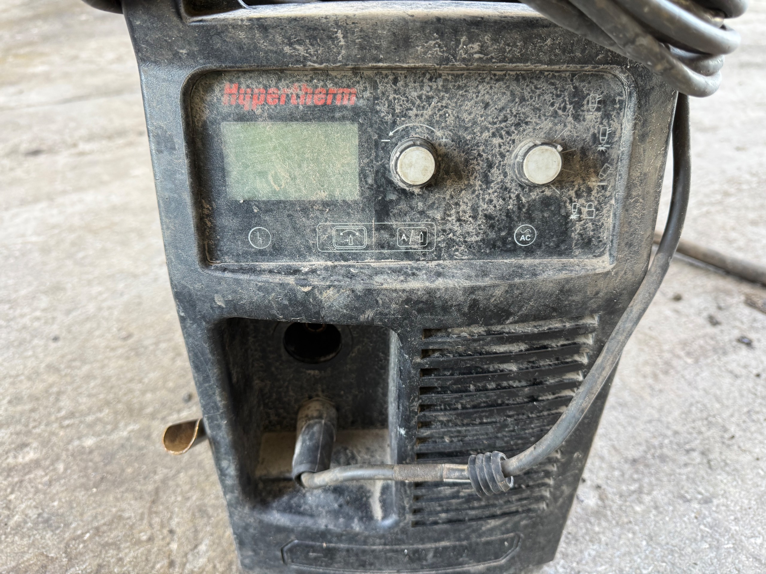 HYPERTHERM POWERMAX 65 PLASMA CUTTING MACHINE - undefined