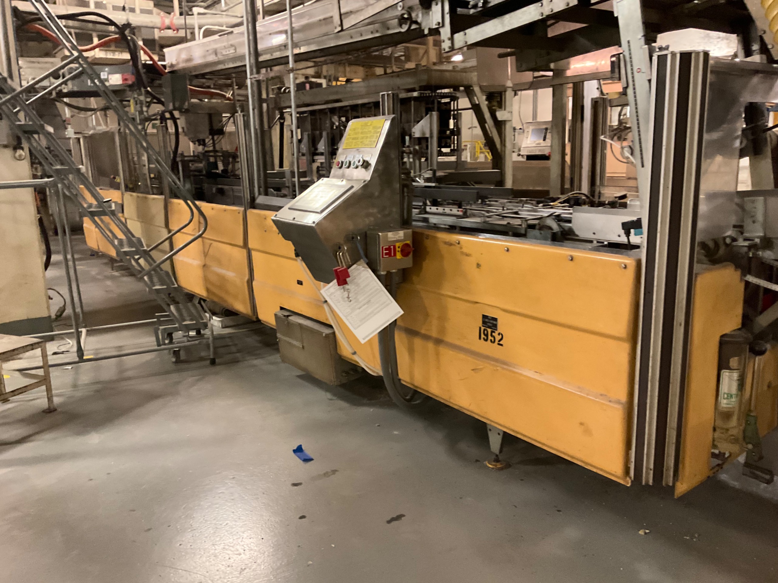 CARTONER & BUCKET CONVEYOR - undefined
