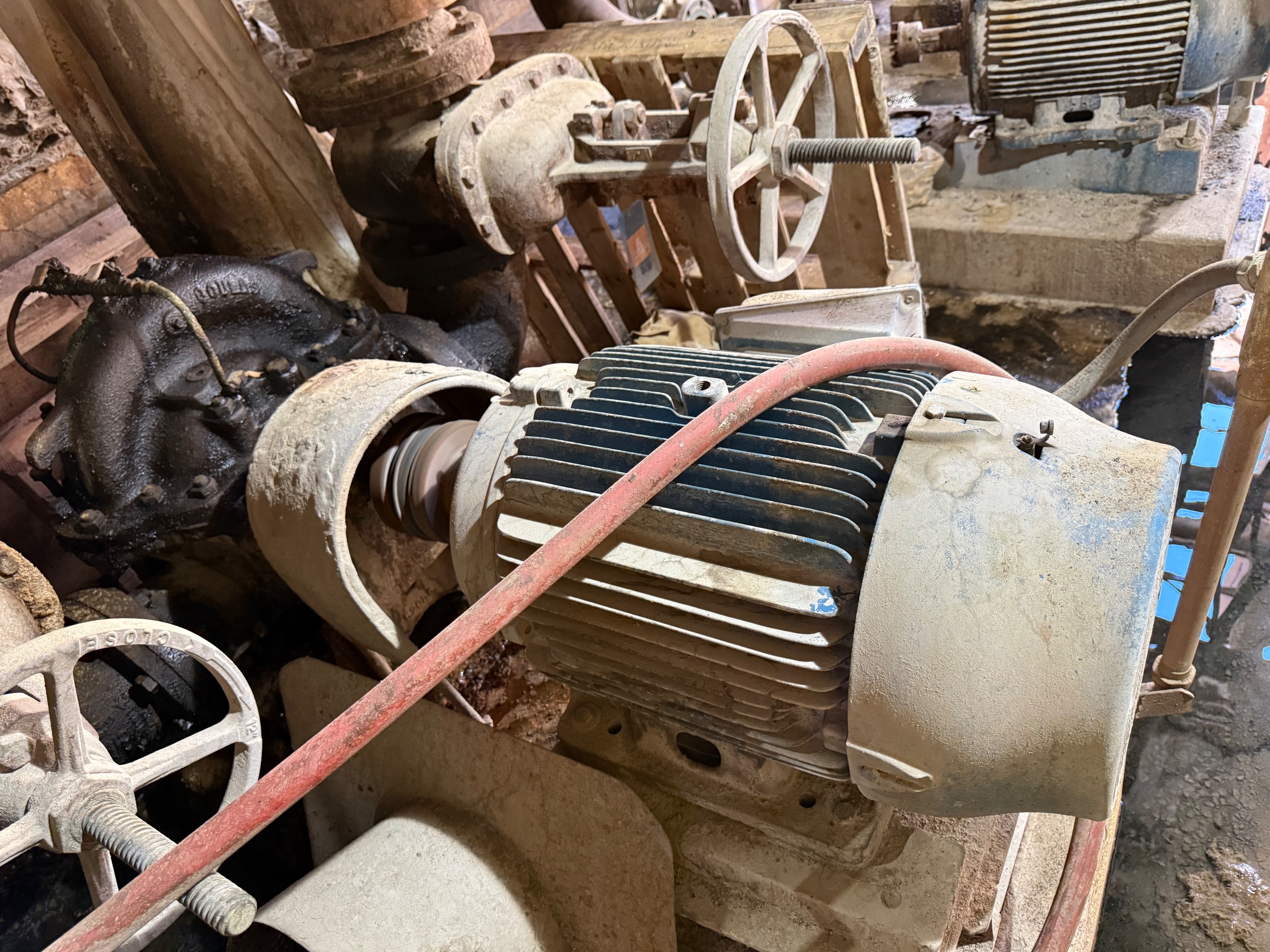 GOULDS 3405 PUMP & 25 HP MOTOR ASSEMBLY - undefined