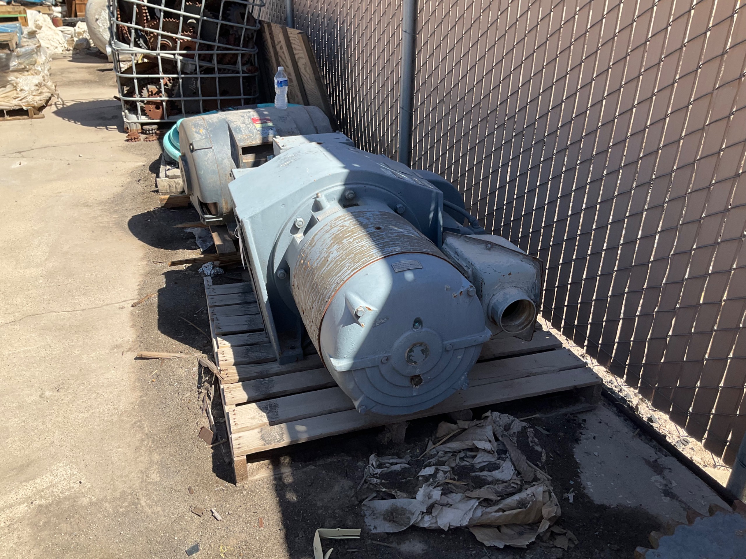 LOUIS ALLIS MOTOR & GEARBOX ASSEMBLY - undefined