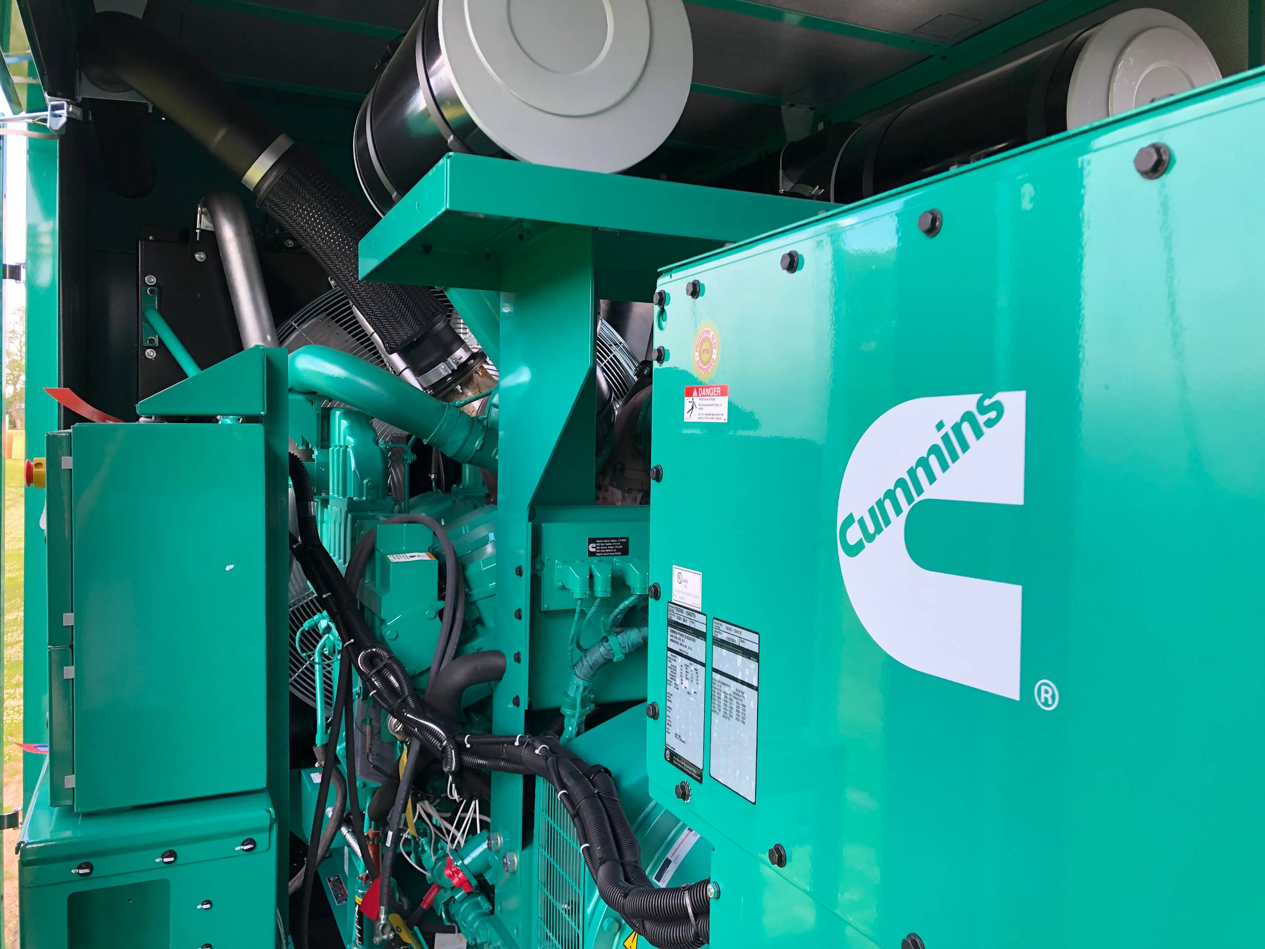 2025 CUMMINS DQFAD 1000 KW DIESEL GENERATOR - undefined