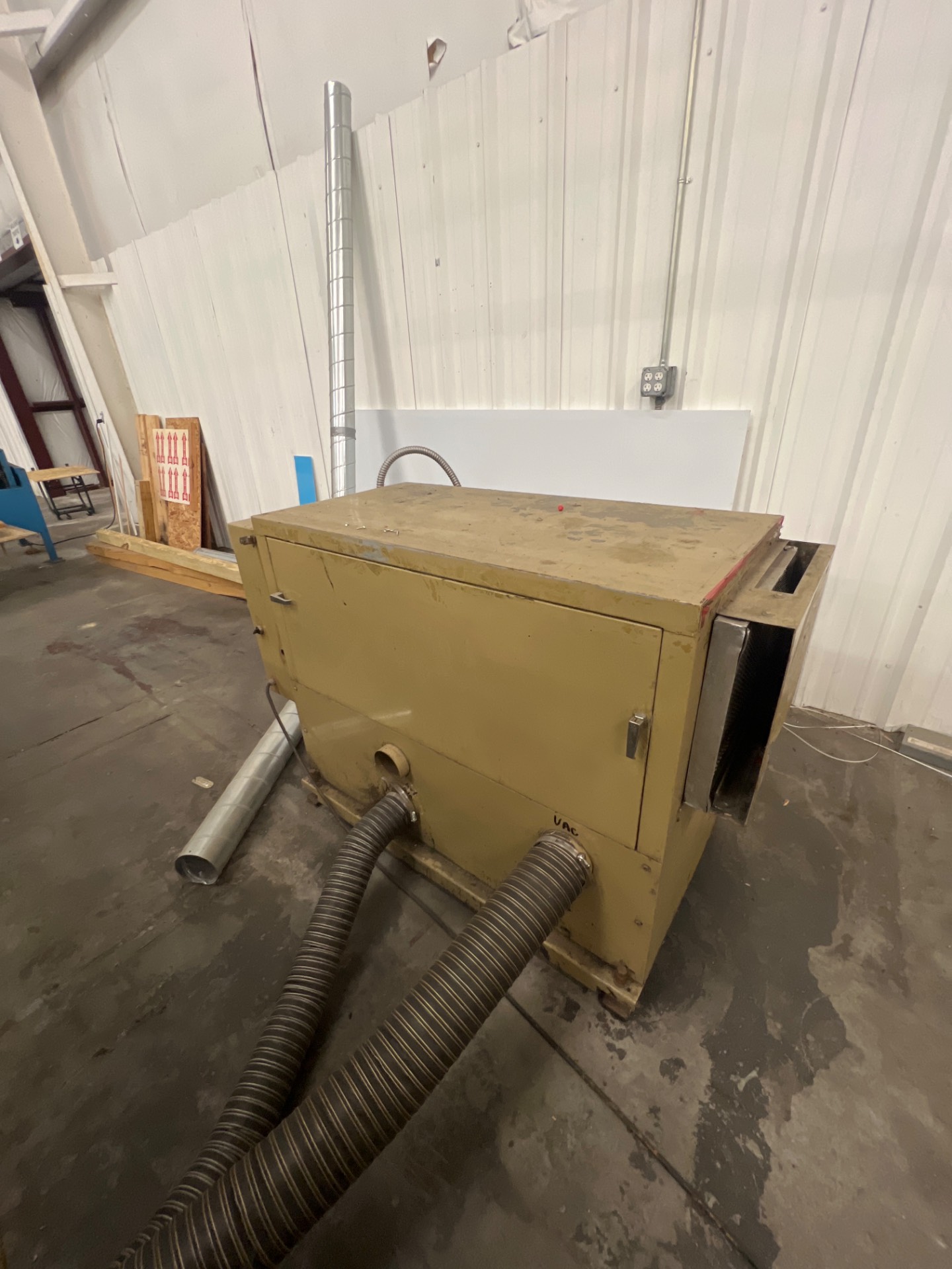 MARK ANDY INC 41268610Y-429 FLEXOGRAPHIC LABEL PRINTING PRESS - undefined