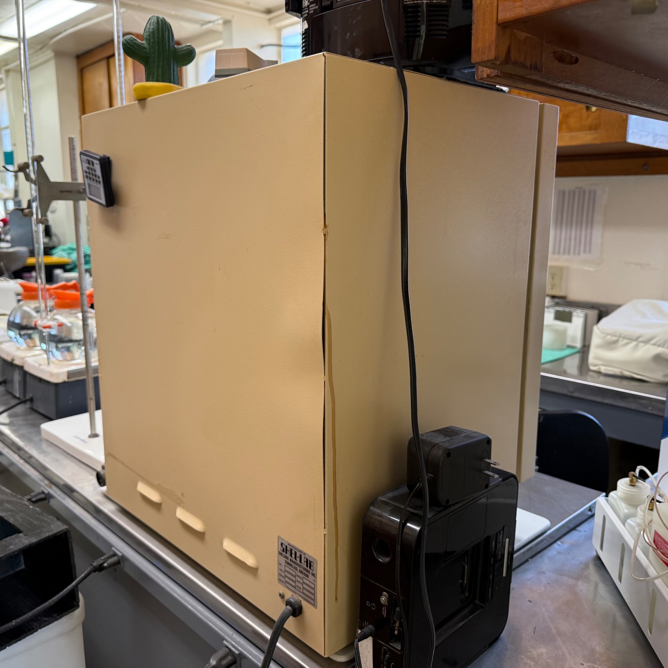 SHEL LAB 1320E LAB OVEN - undefined