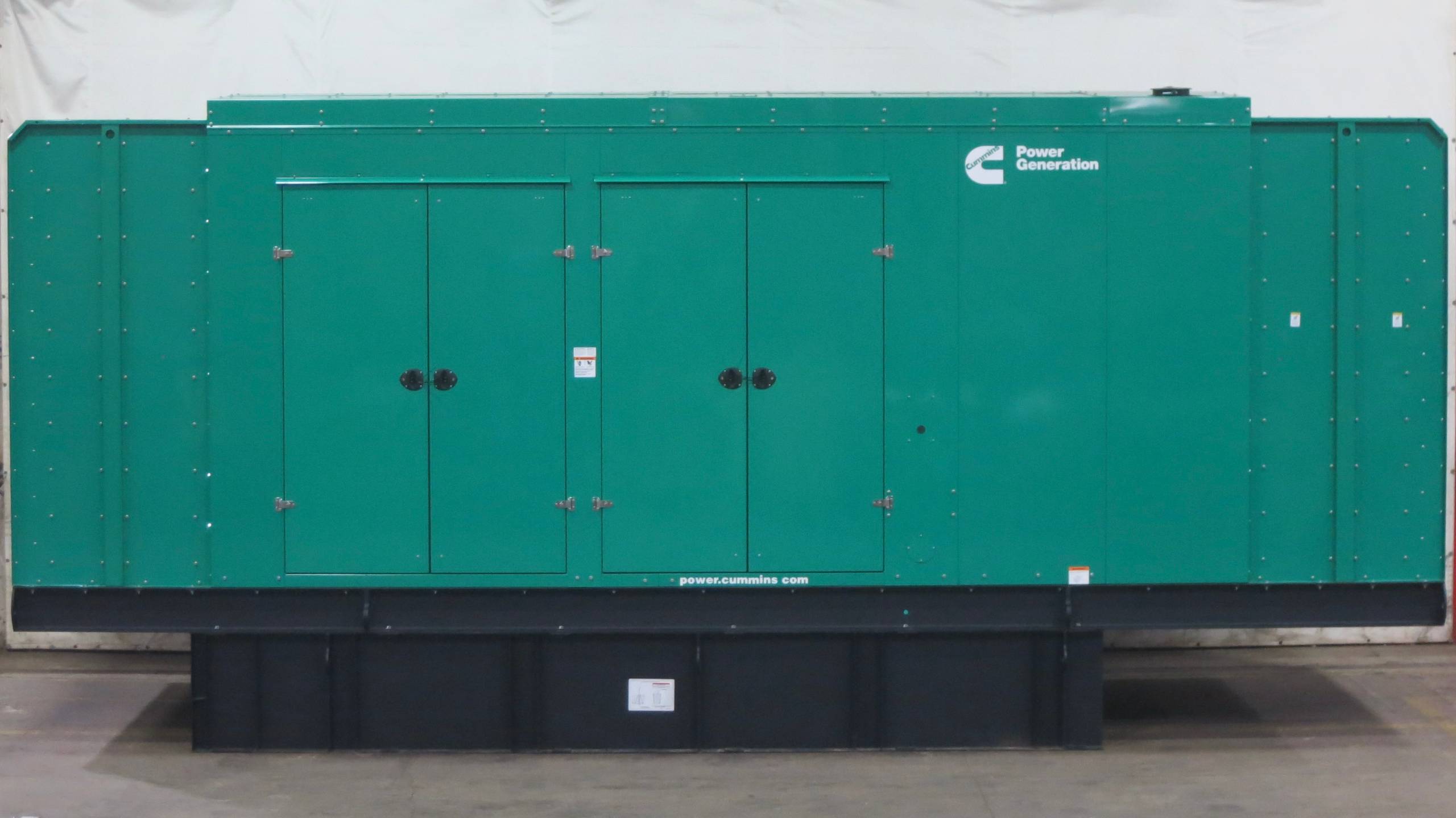 2025 CUMMINS DQCB 750 KW DIESEL GENERATOR - undefined