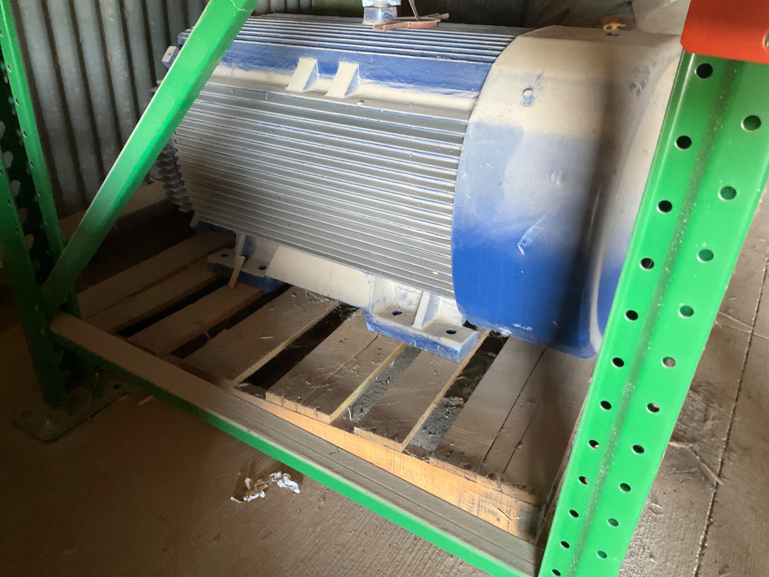 CROWN TRITON PLP449SR0608 AC MOTOR - undefined