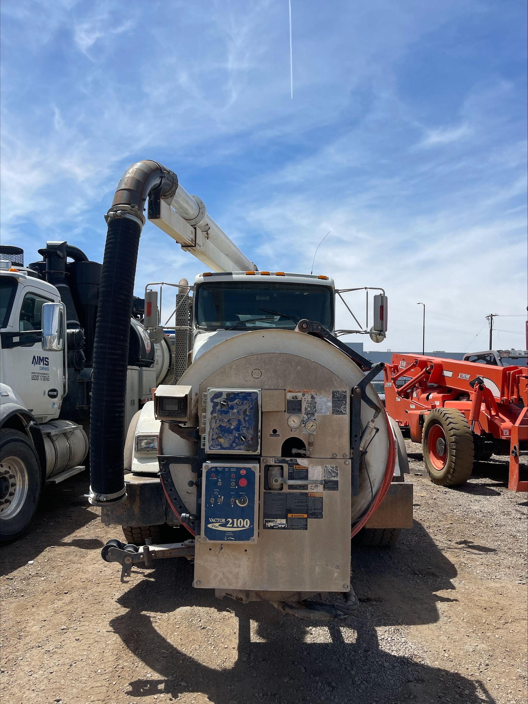2014 VACTOR 2100 COMBINATION SEWER CLEANING TRUCK - KENWORTH - undefined