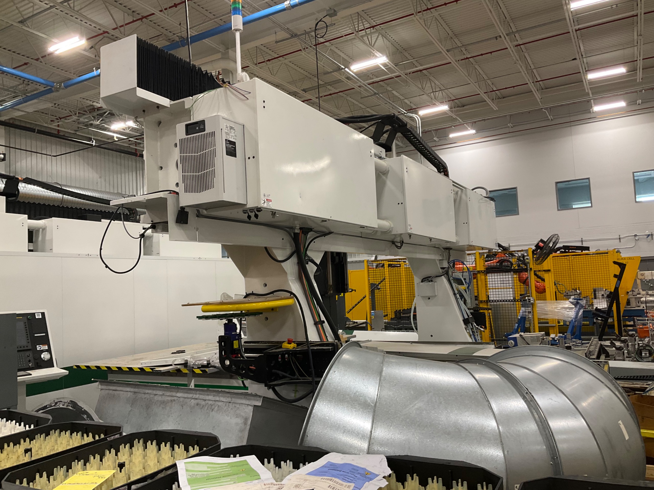 2022 C.R ONSRUD 122E24CW6 CNC ROUTER - undefined