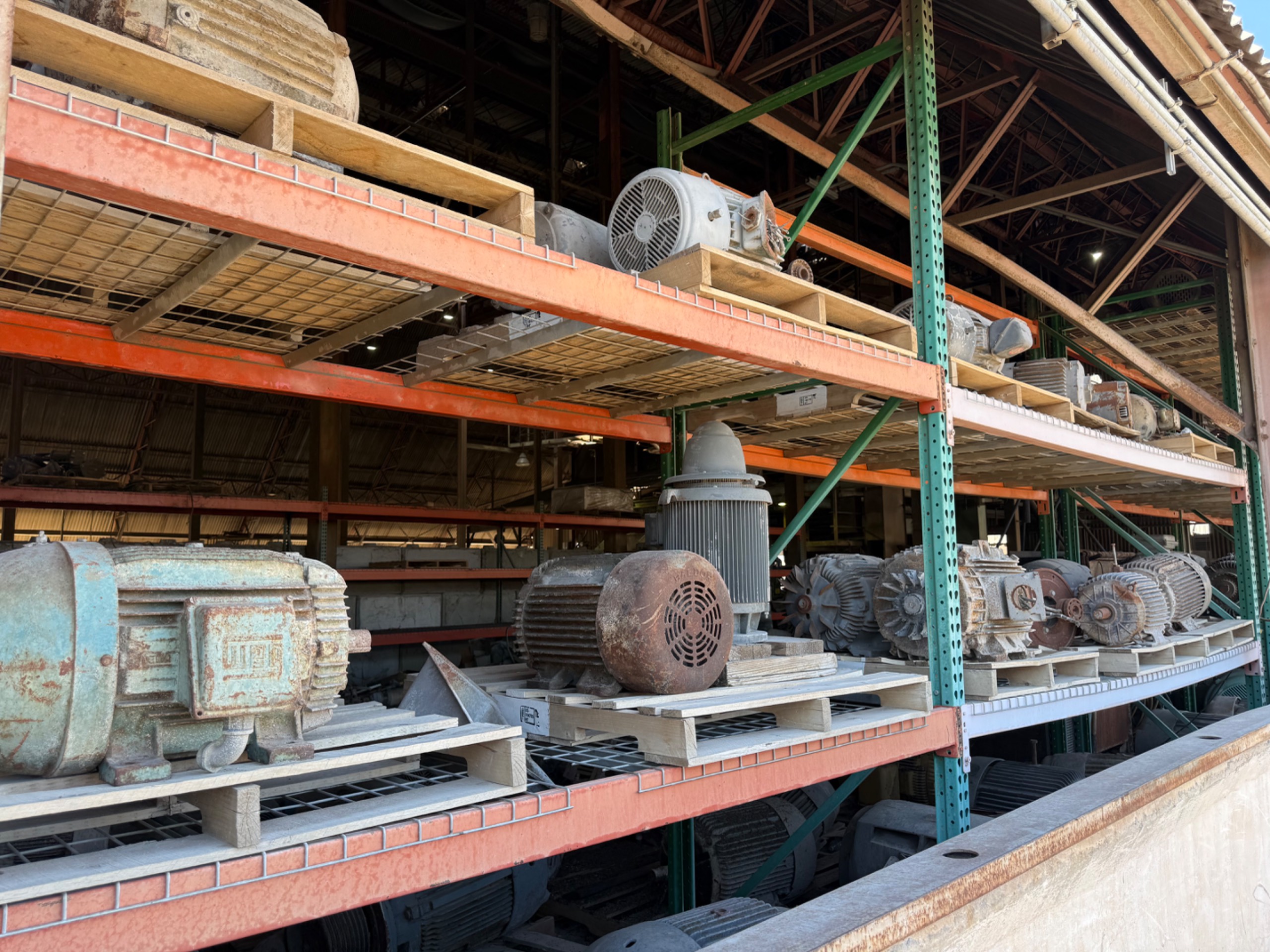 BULK QTY OF 314 ELECTRIC MOTORS - undefined