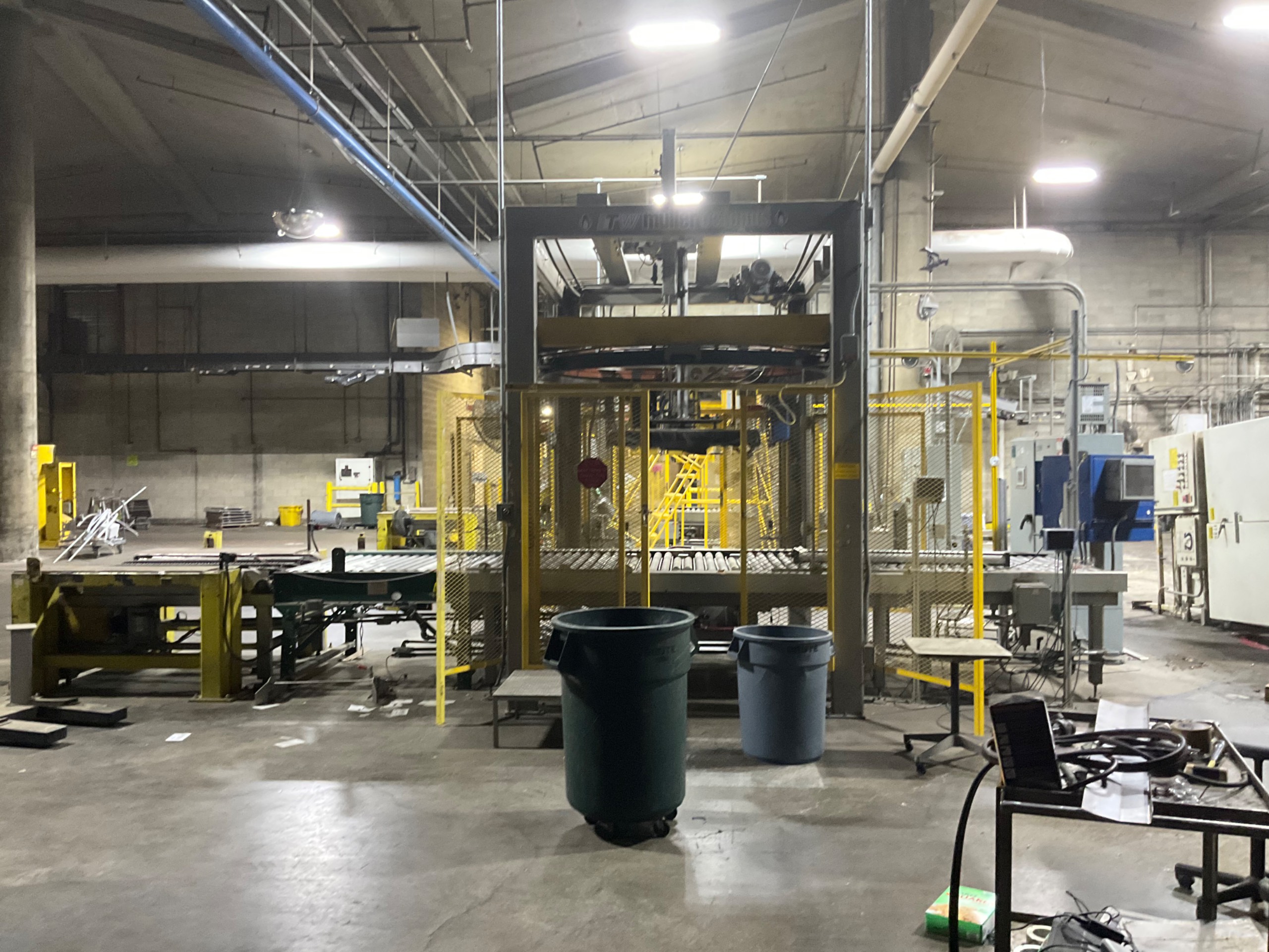 ITW MULLER 606 BFT OCTOPUS STRETCH WRAPPING MACHINE - undefined