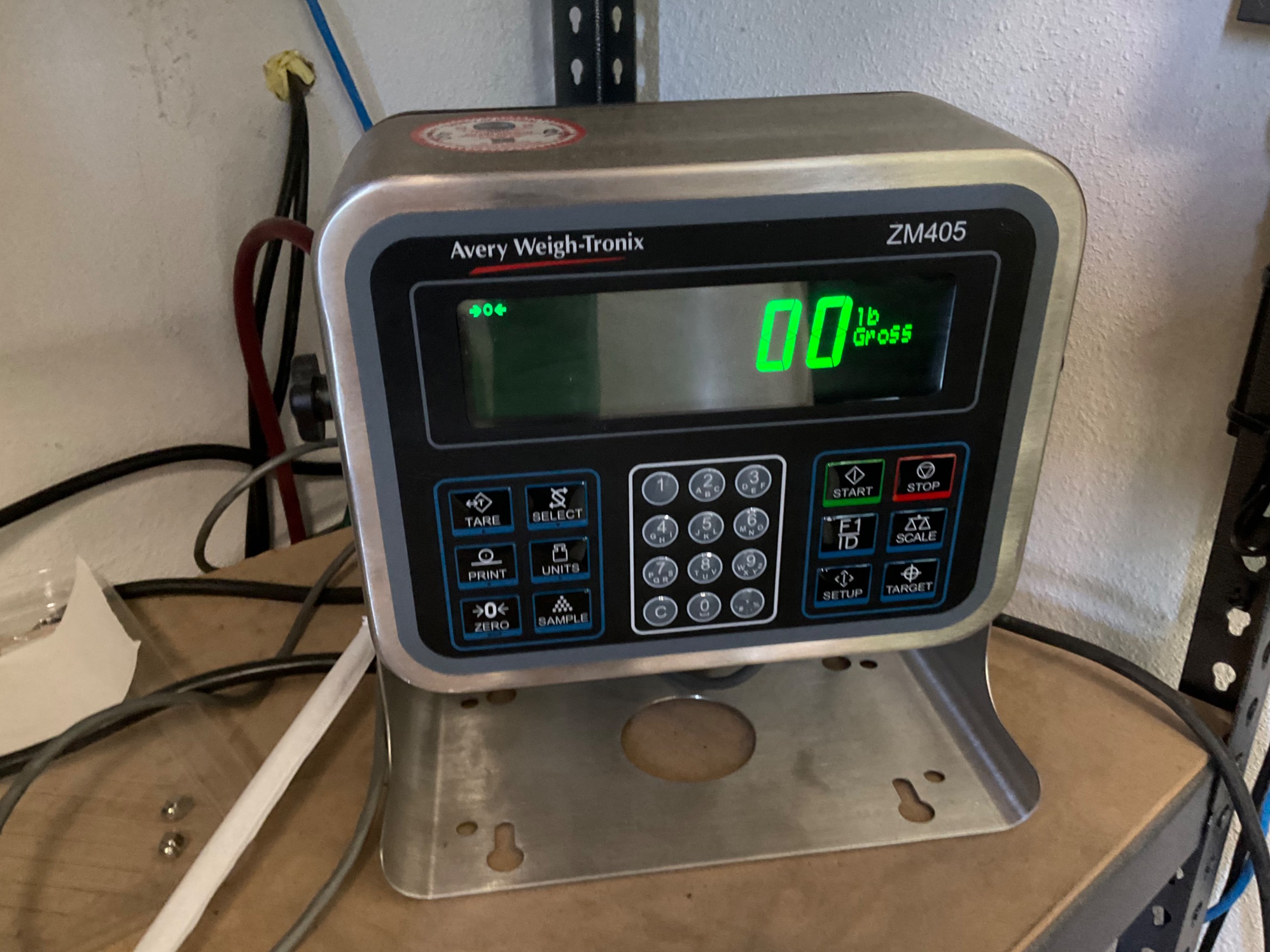 AVERY WEIGH-TRONIX BMS 7011-100T J 75 TRUCK SCALE - undefined