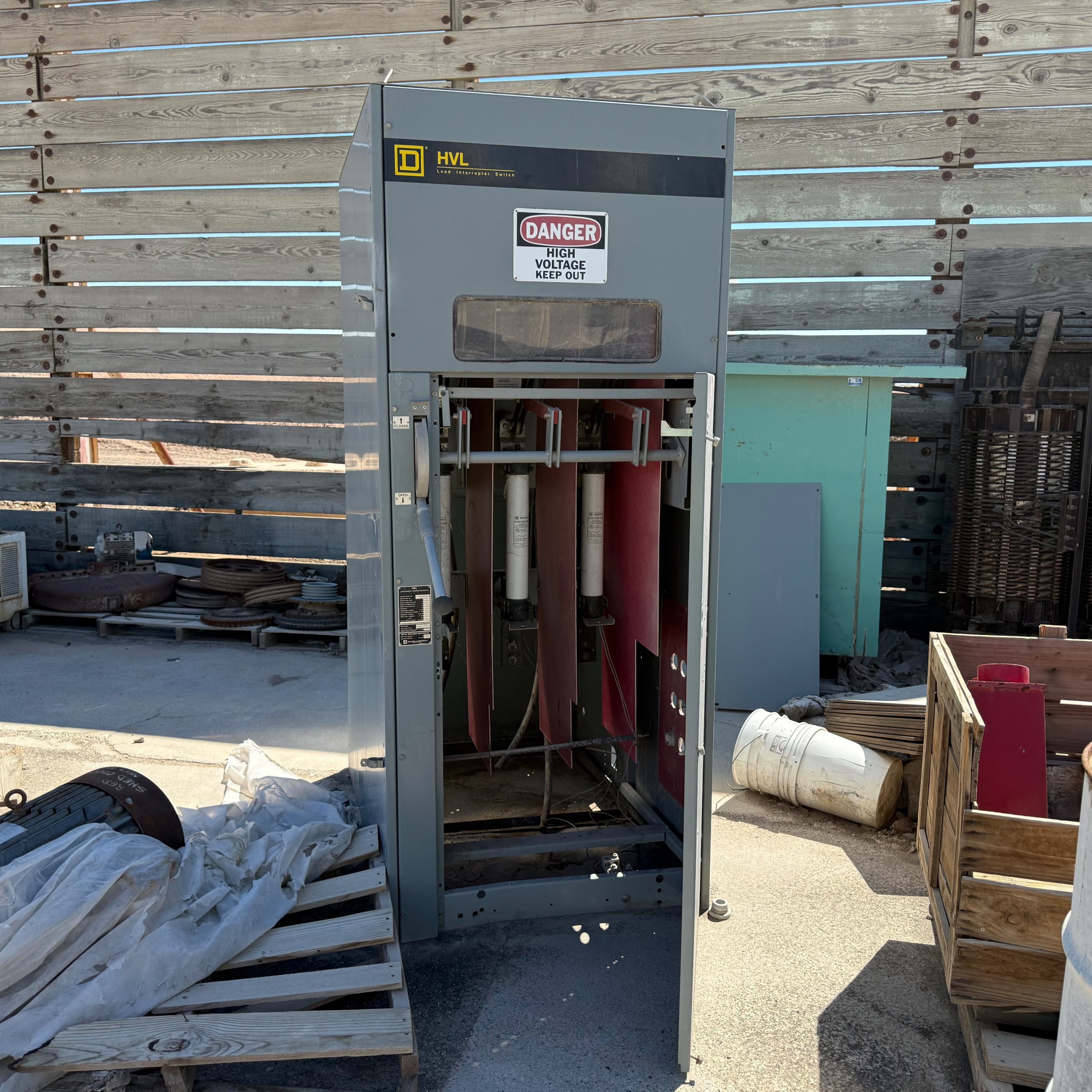 BULK QTY MISCELLANEOUS INDUSTRIAL PARTS - undefined