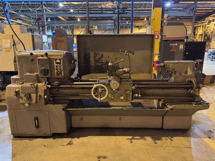 1978 MONARCH 610 ENGINE LATHE, 20" X 54", 10HP, 1500RPM, 2.25" BORE, D1-6, 12" CHUCK - undefined