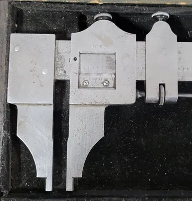 STARRETT CALIPERS, 0-25” RANGE - undefined