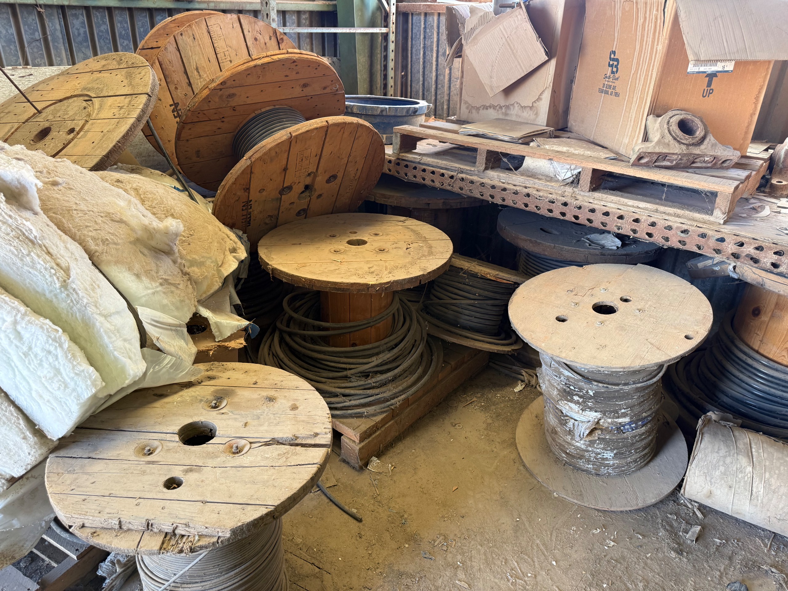 BULK QTY OF ELECTRICAL WIRE - undefined