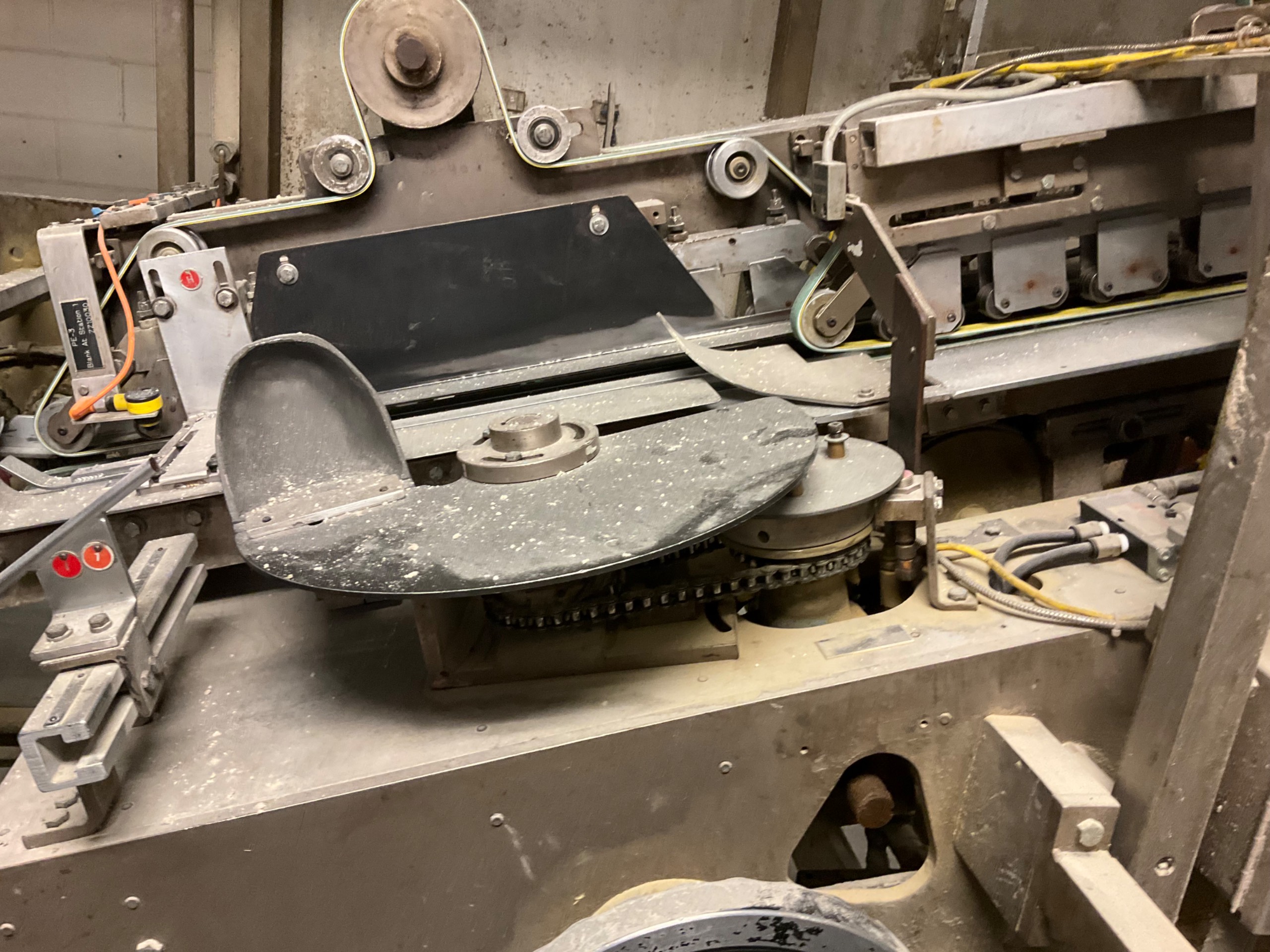 R.A. JONES SSG IV SIDE SEAM GLUER - undefined