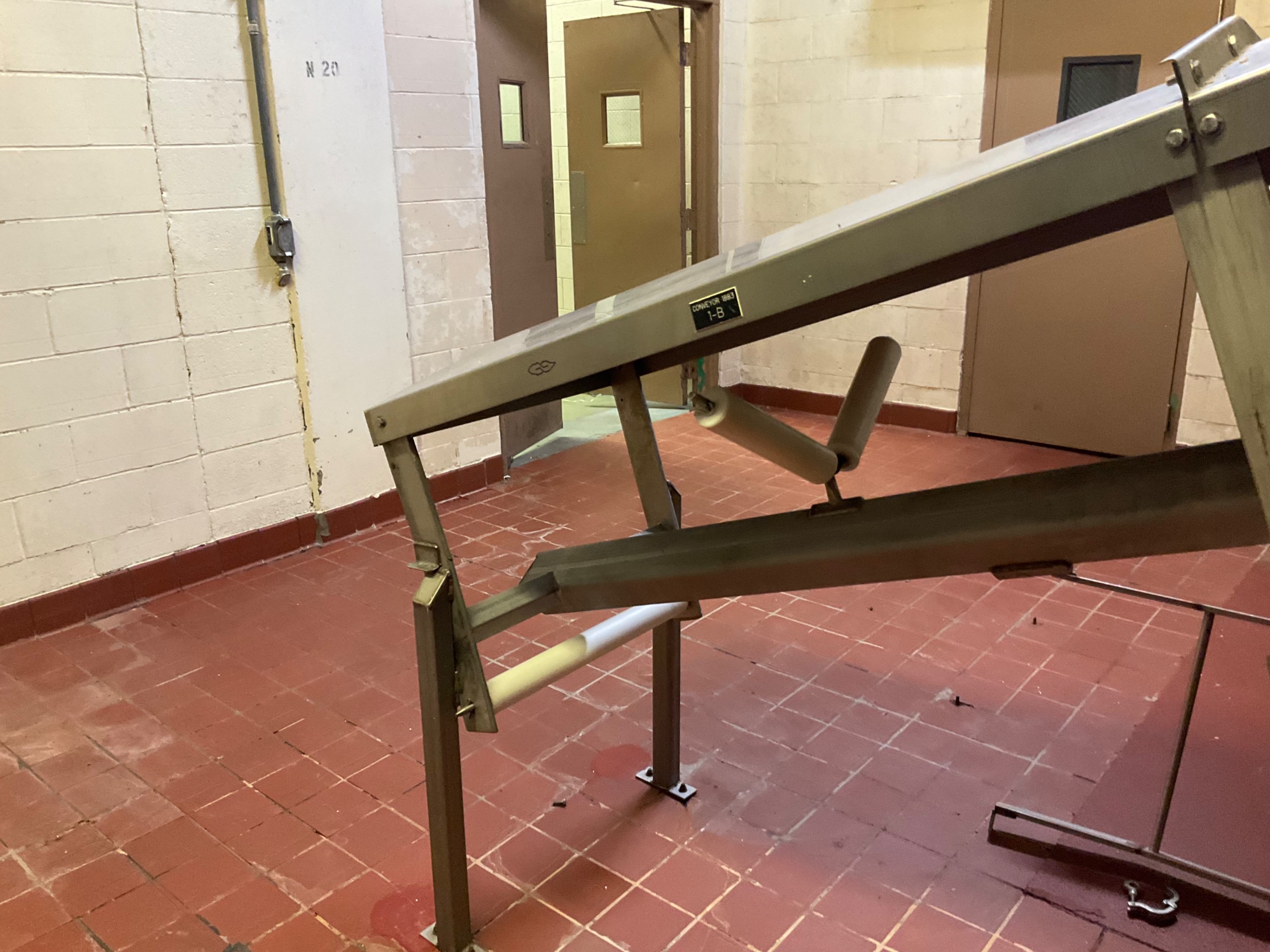 INCLINE BELT CONVEYOR - undefined