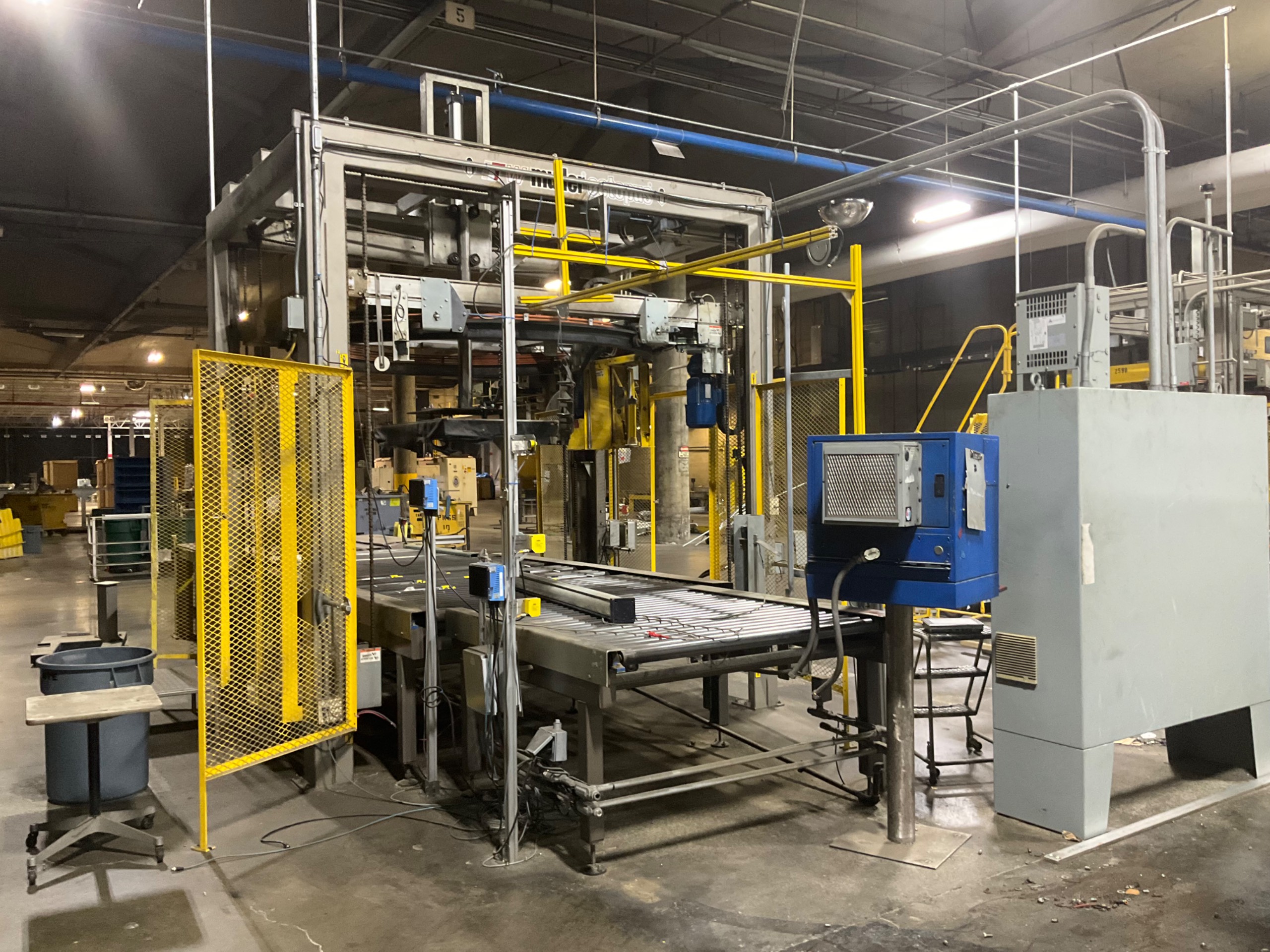 ITW MULLER 606 BFT OCTOPUS STRETCH WRAPPING MACHINE - undefined