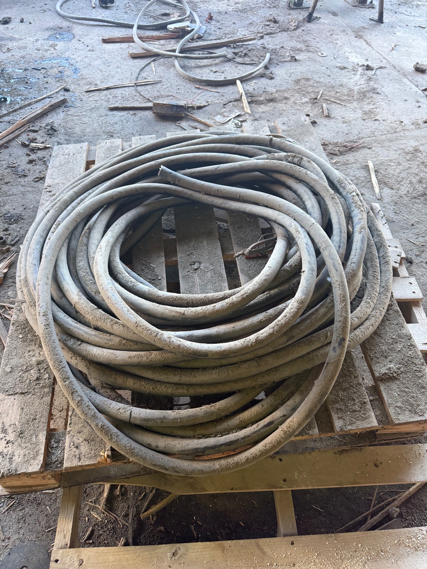 BULK QTY OF WIRE - undefined