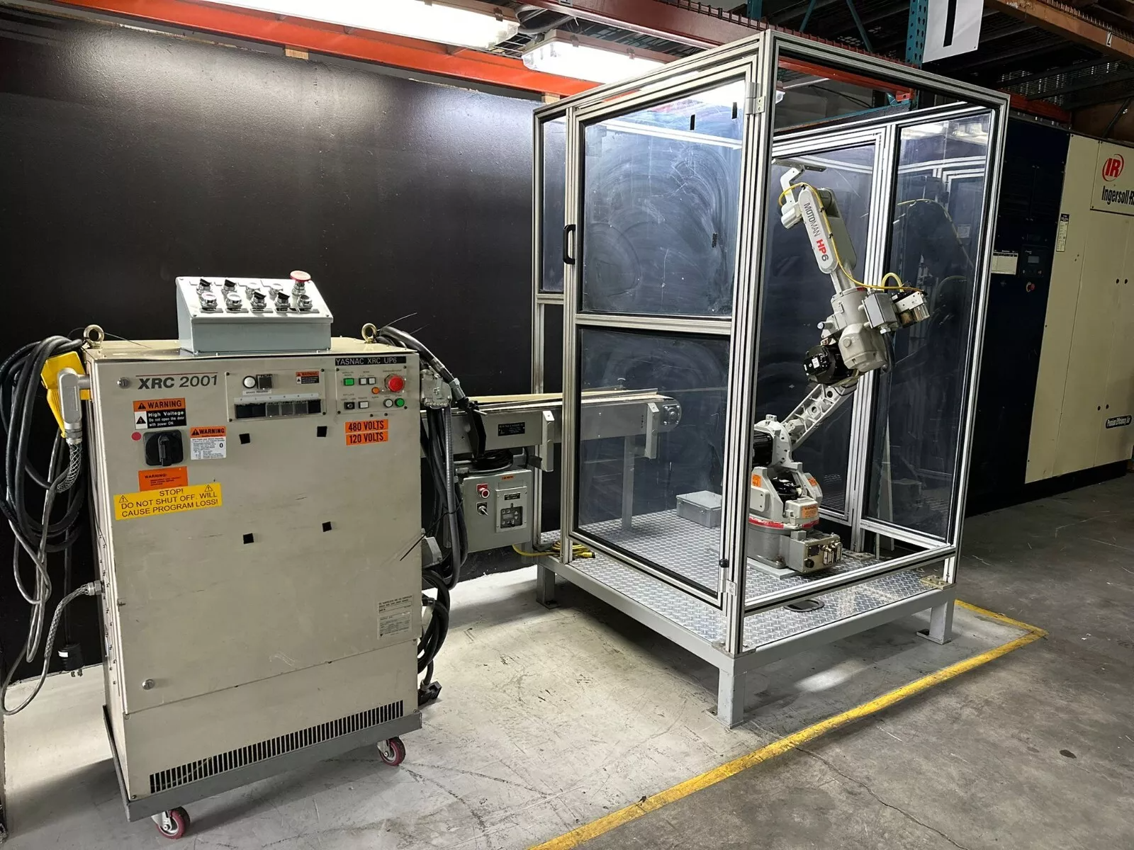2006 YASKAWA YR-HP6-A00  ROBOT & CONTROLLER ASSEMBLY - undefined
