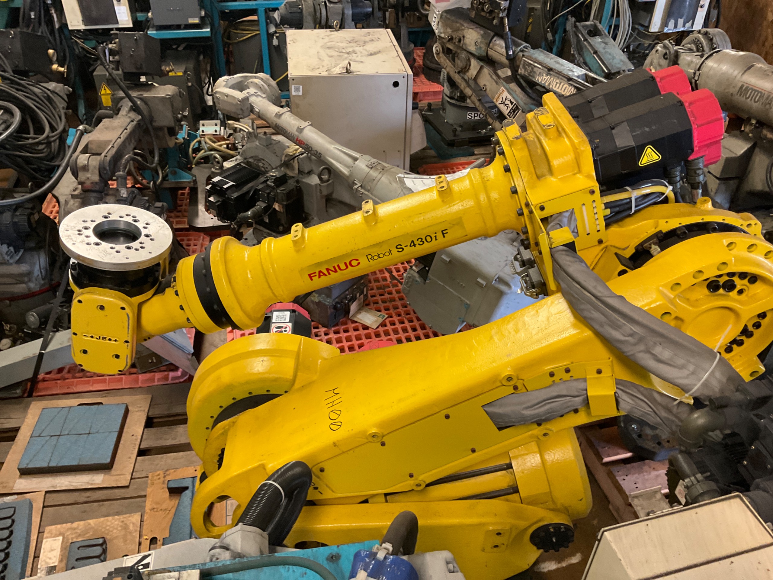 2000 FANUC S-430IF ARTICULATED ROBOT - undefined