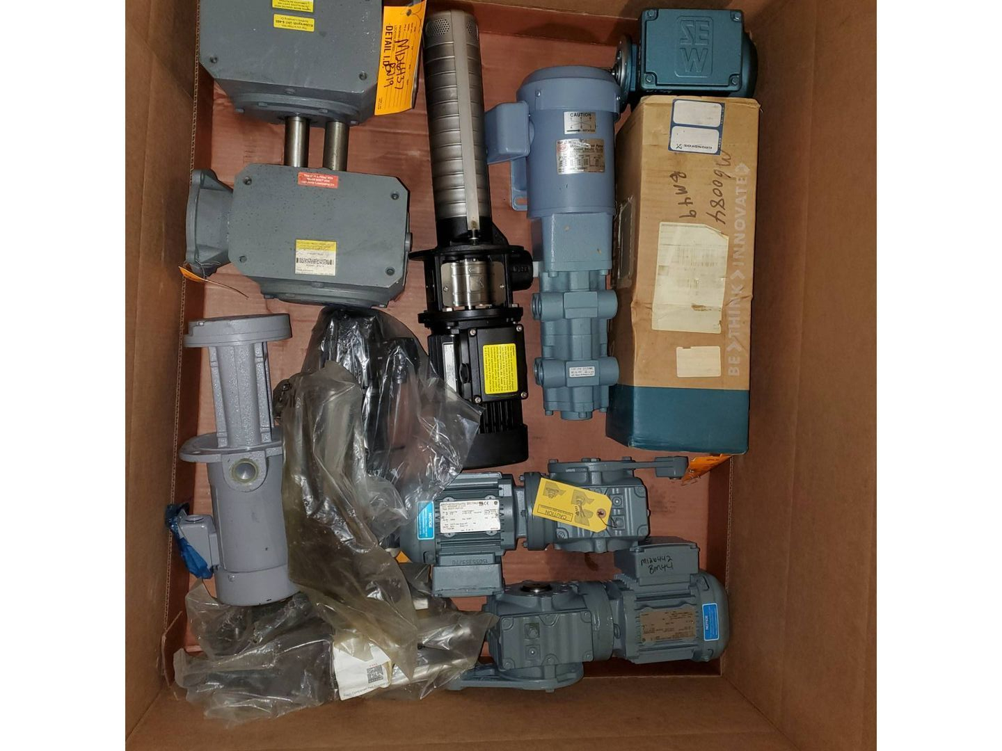 BULK QTY OF INDUSTRIAL PARTS - undefined