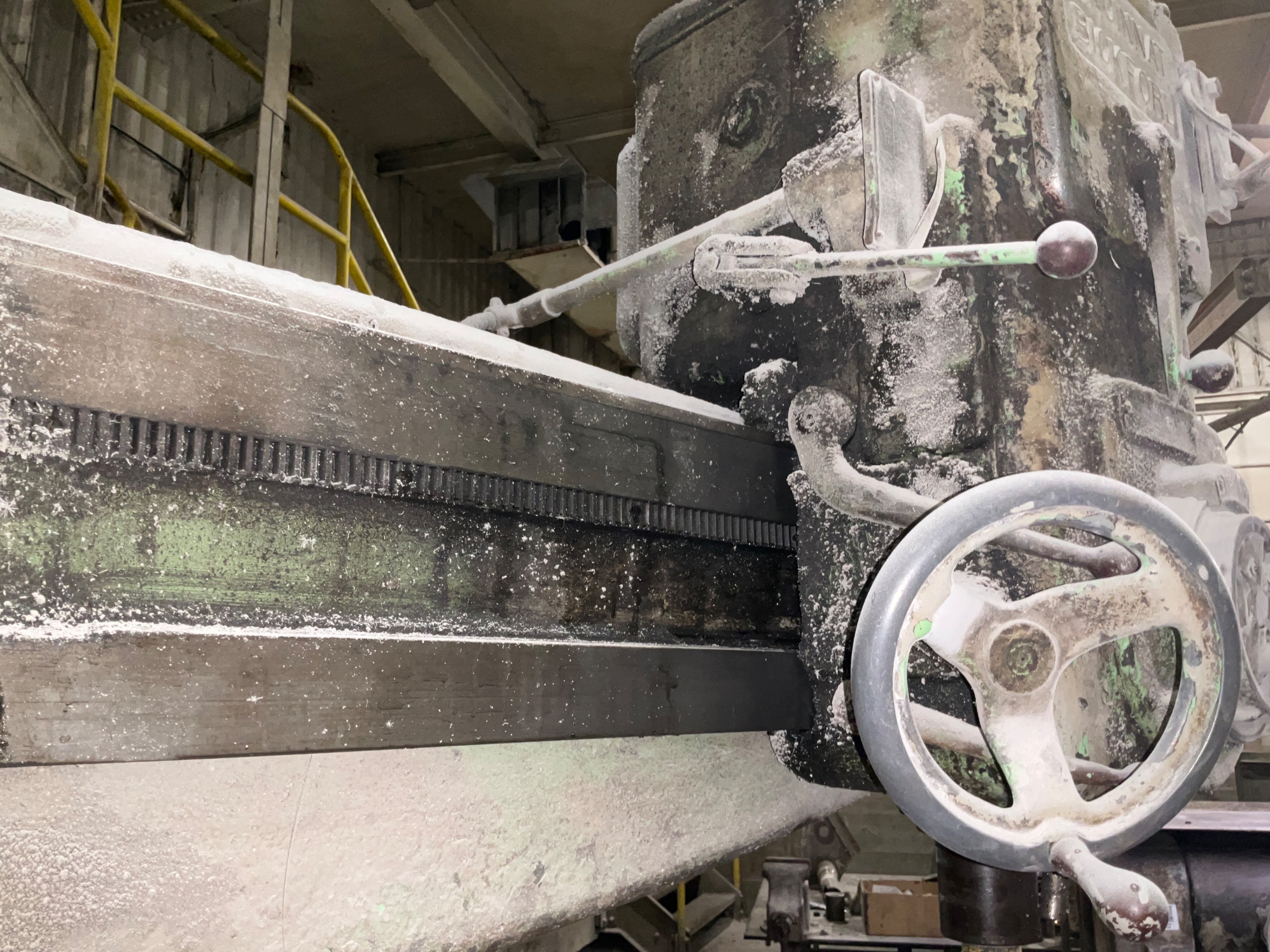 CINCINNATI BICKFORD RADIAL DRILL - undefined